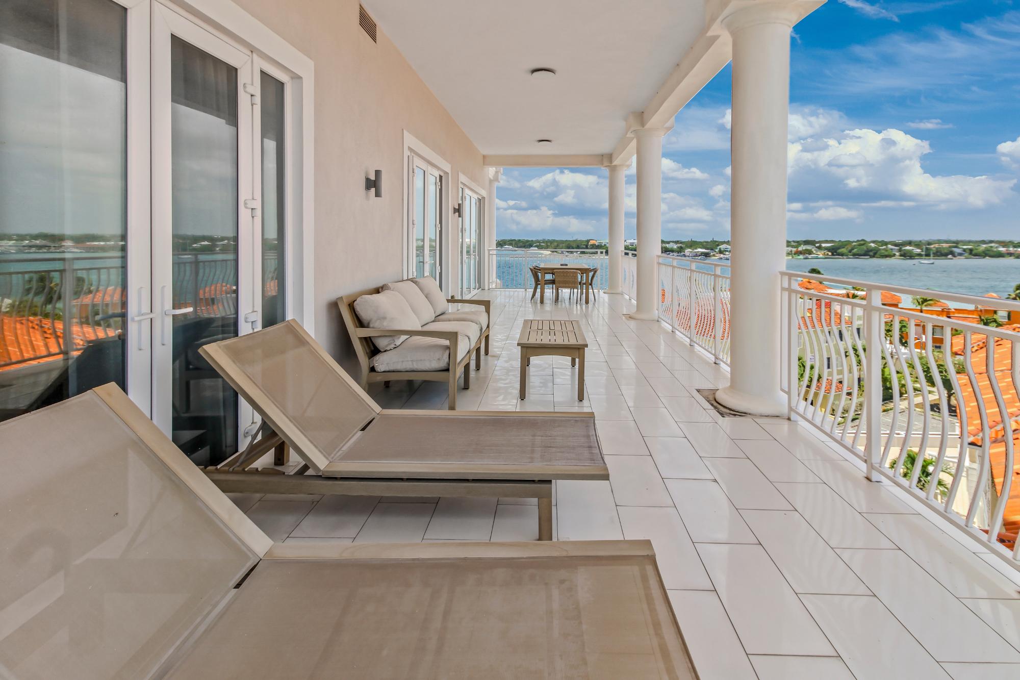 PARADISE ISLAND DRIVE Unit: 408