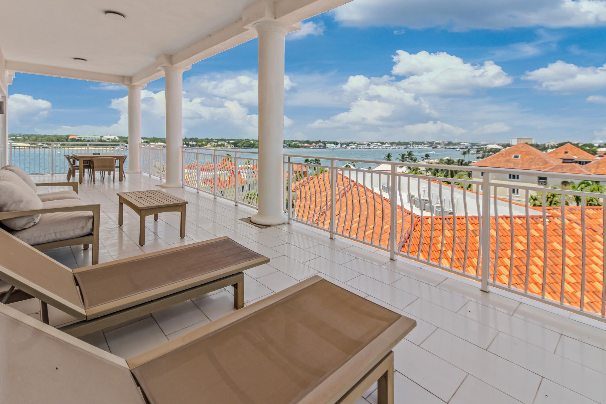 PARADISE ISLAND DRIVE Unit: 408