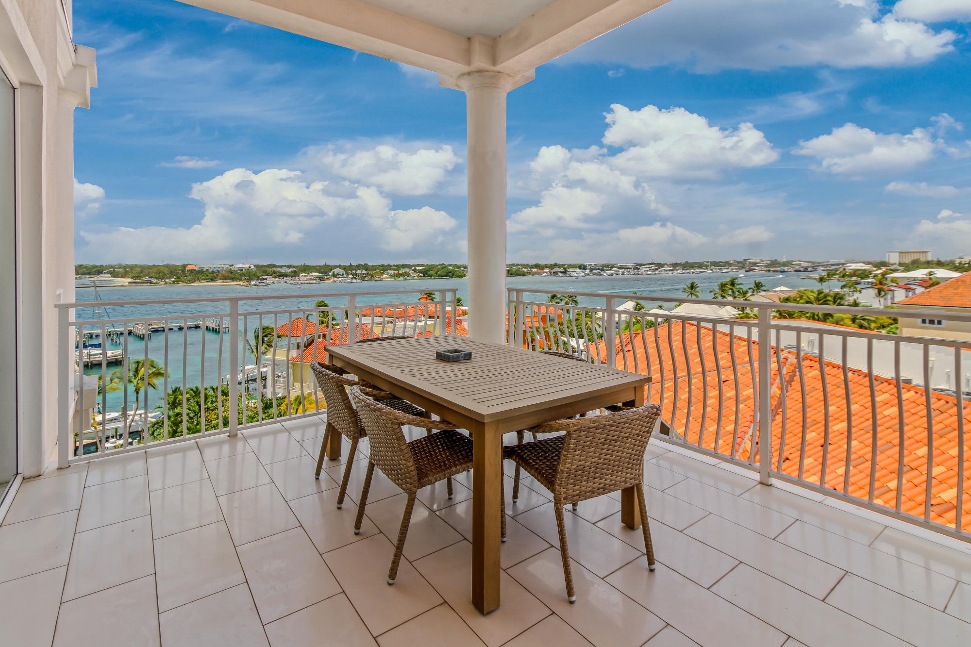 PARADISE ISLAND DRIVE Unit: 408