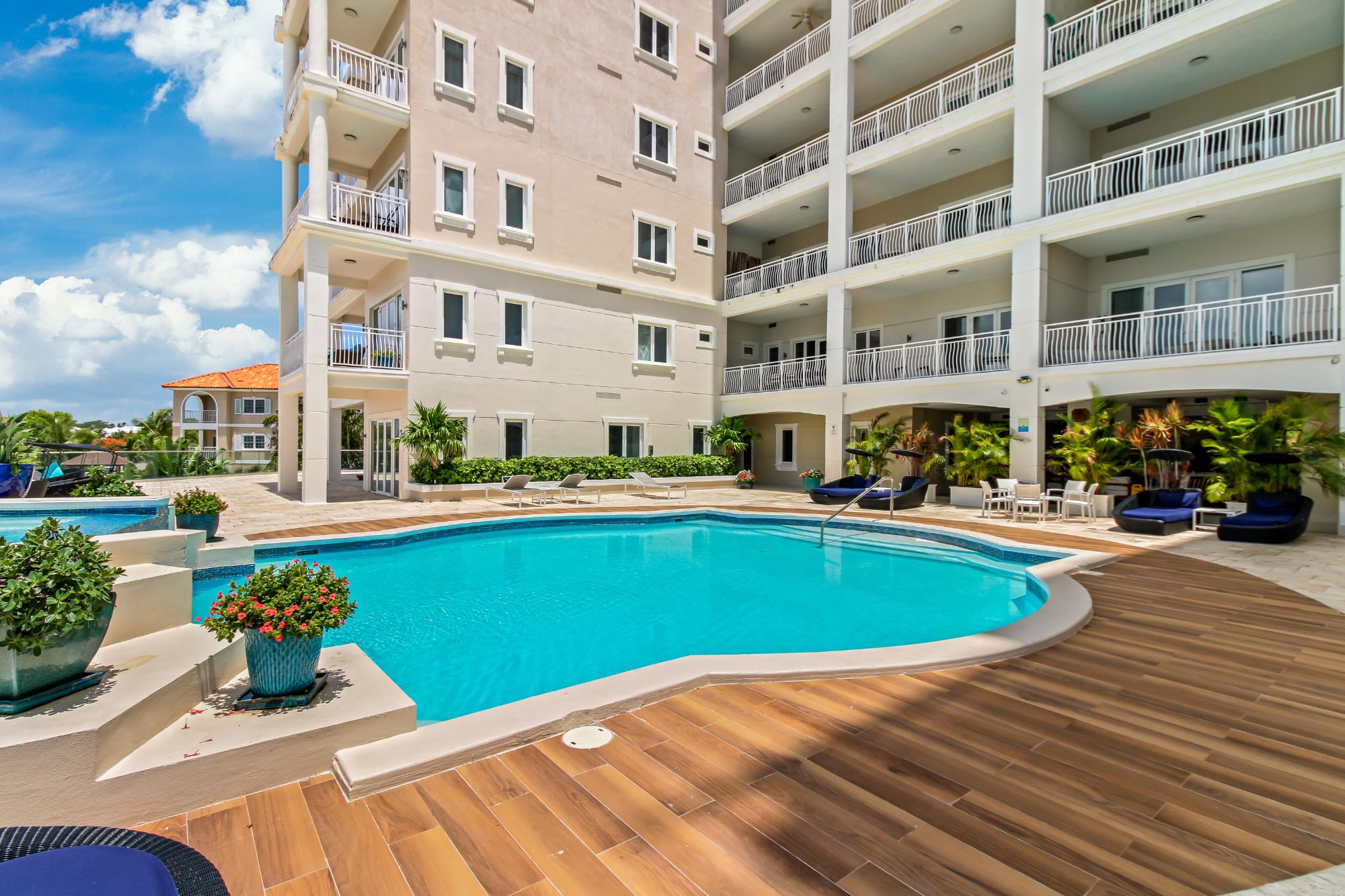 PARADISE ISLAND DRIVE Unit: 408