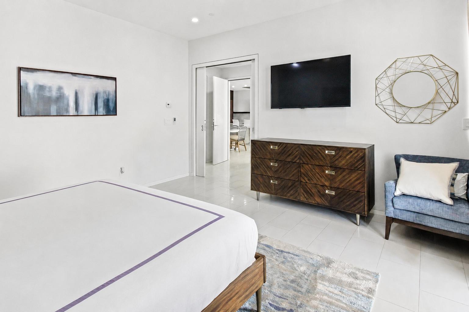 PARADISE ISLAND DRIVE Unit: 408