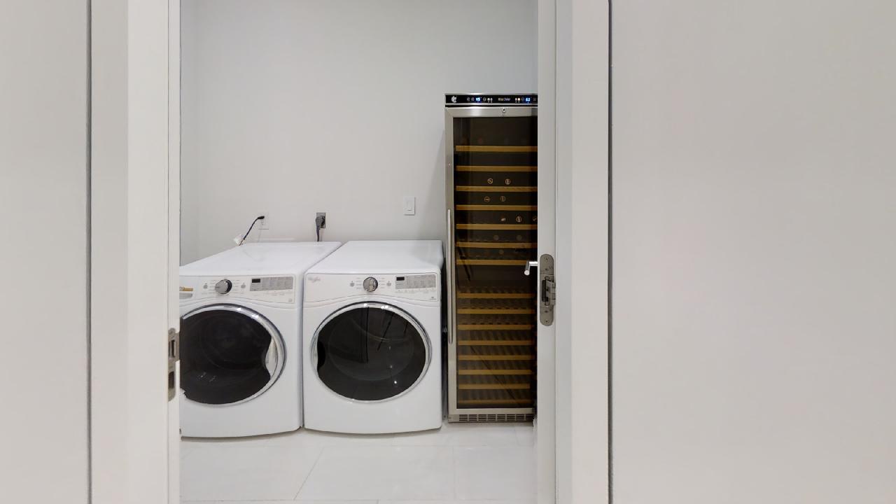 PARADISE ISLAND DRIVE Unit: 408