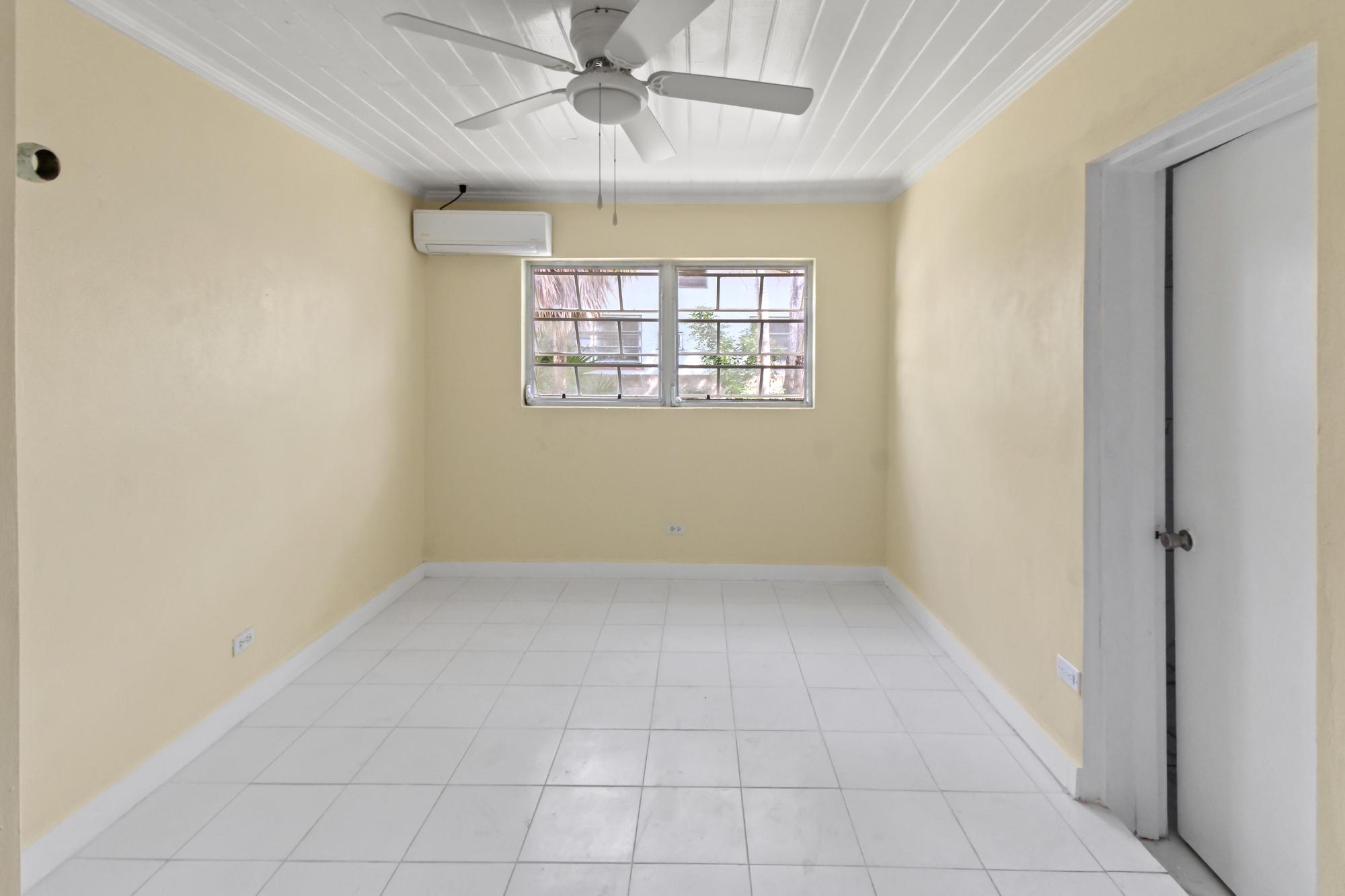 ENEAS AVENUE, STAPLEDON G Unit: Unit 1