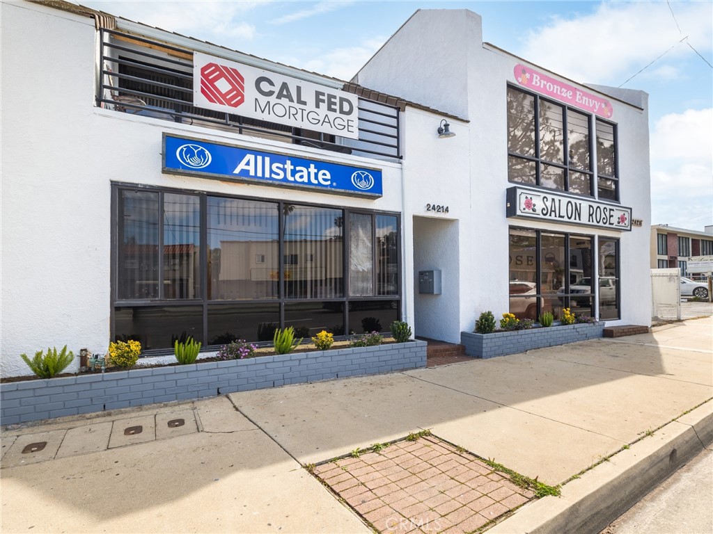 24214 Hawthorne Boulevard