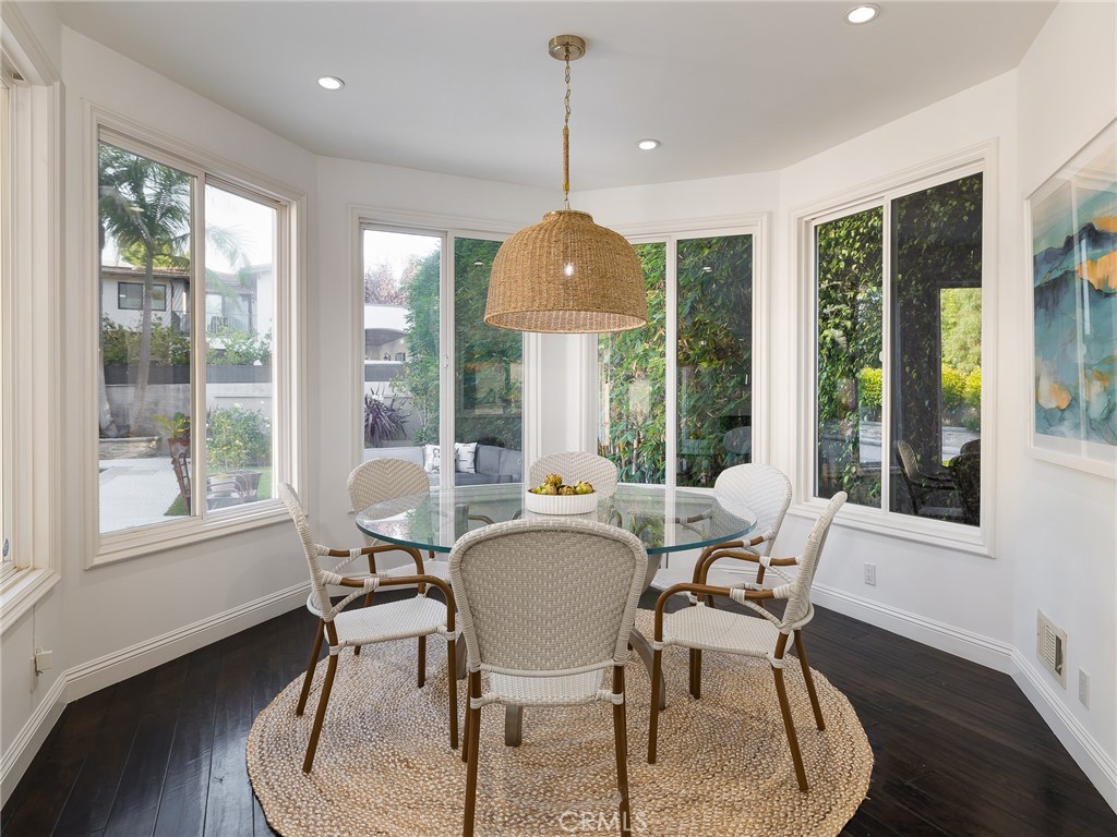 1616 Voorhees Avenue