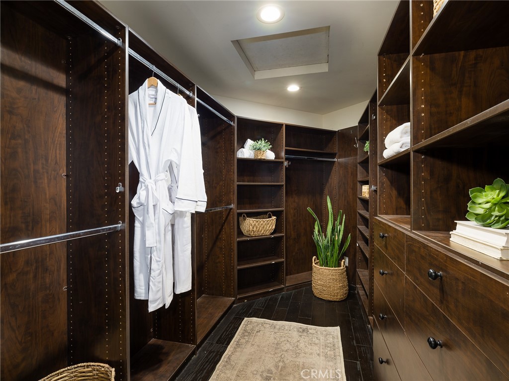 1616 Voorhees Avenue