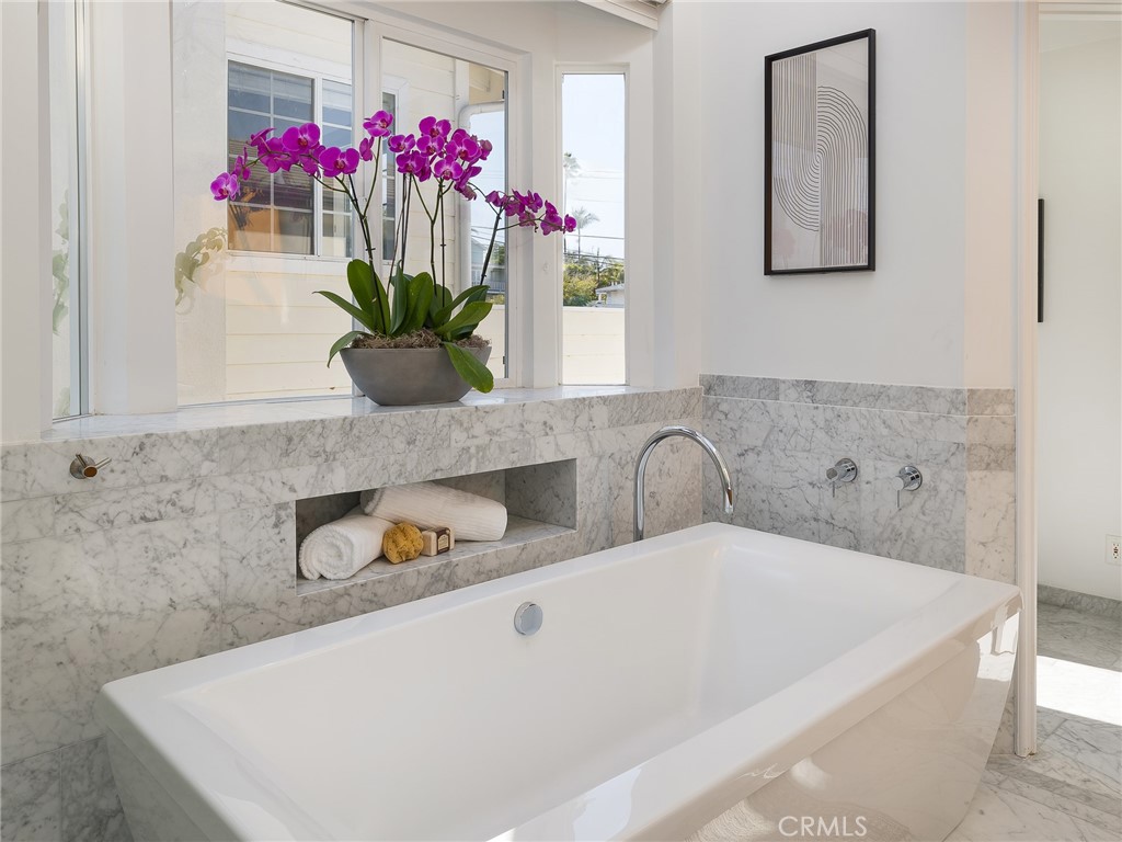 1616 Voorhees Avenue