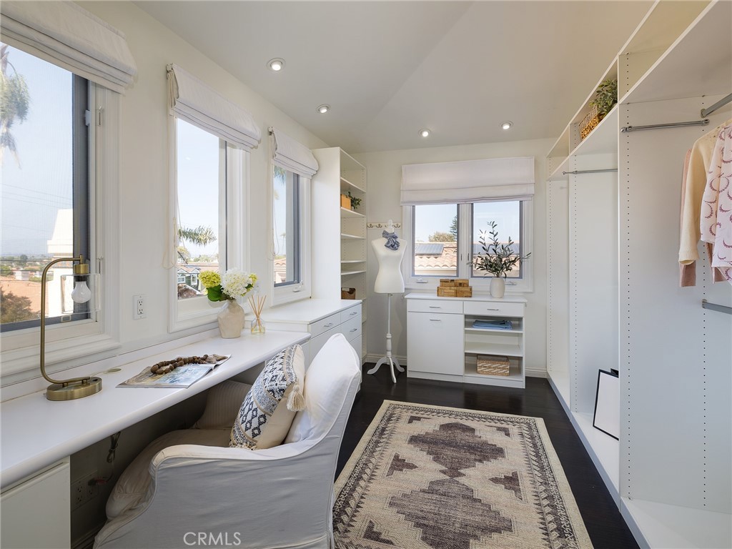 1616 Voorhees Avenue