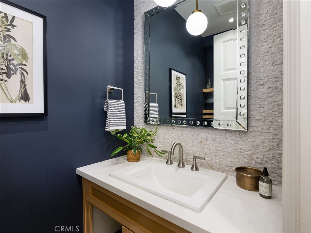 1616 Voorhees Avenue