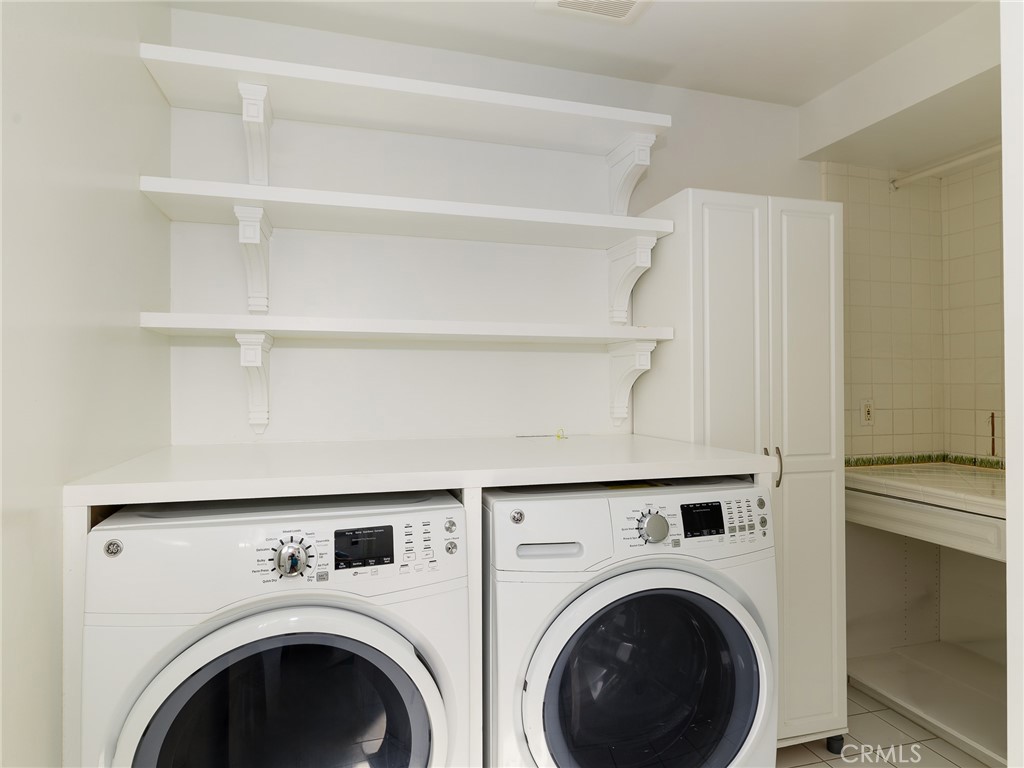 1616 Voorhees Avenue