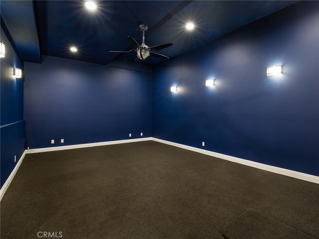 1616 Voorhees Avenue