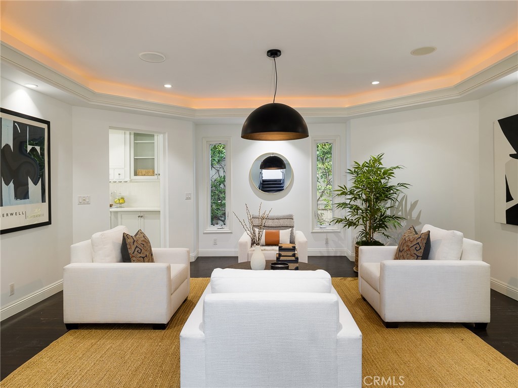 1616 Voorhees Avenue