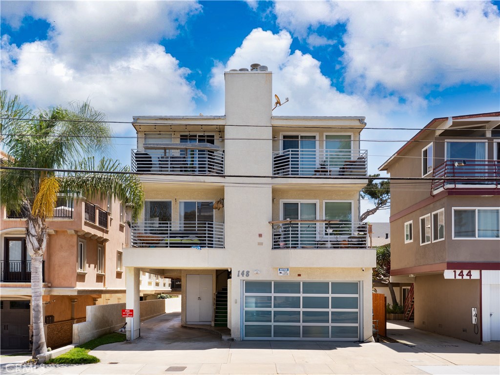 148 Monterey Boulevard
