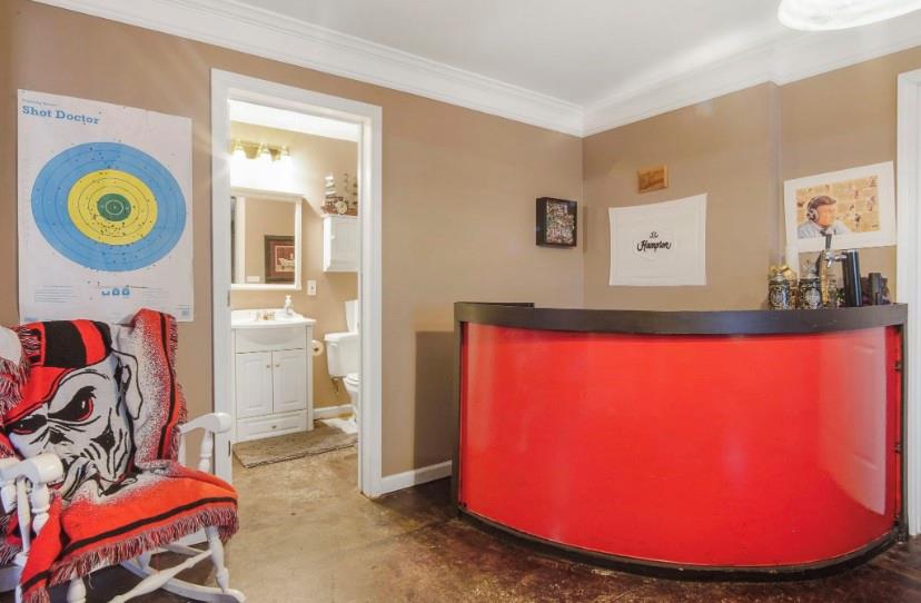 383 Thorntree Court