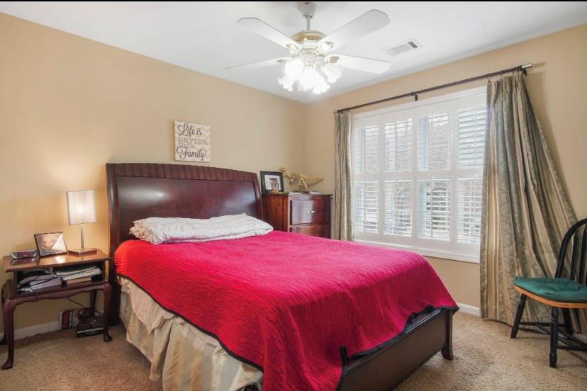 383 Thorntree Court