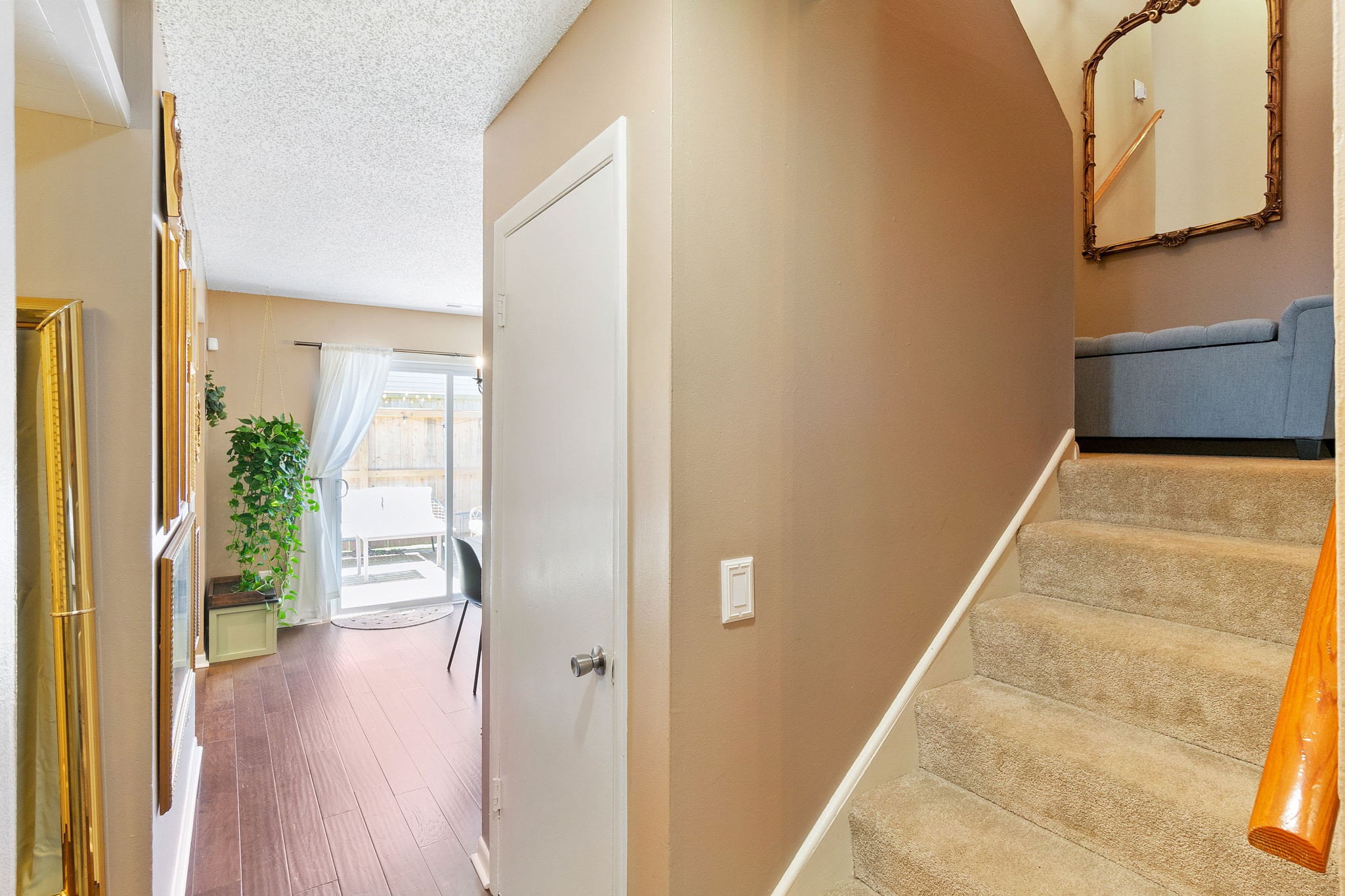 1407 Granville Rd