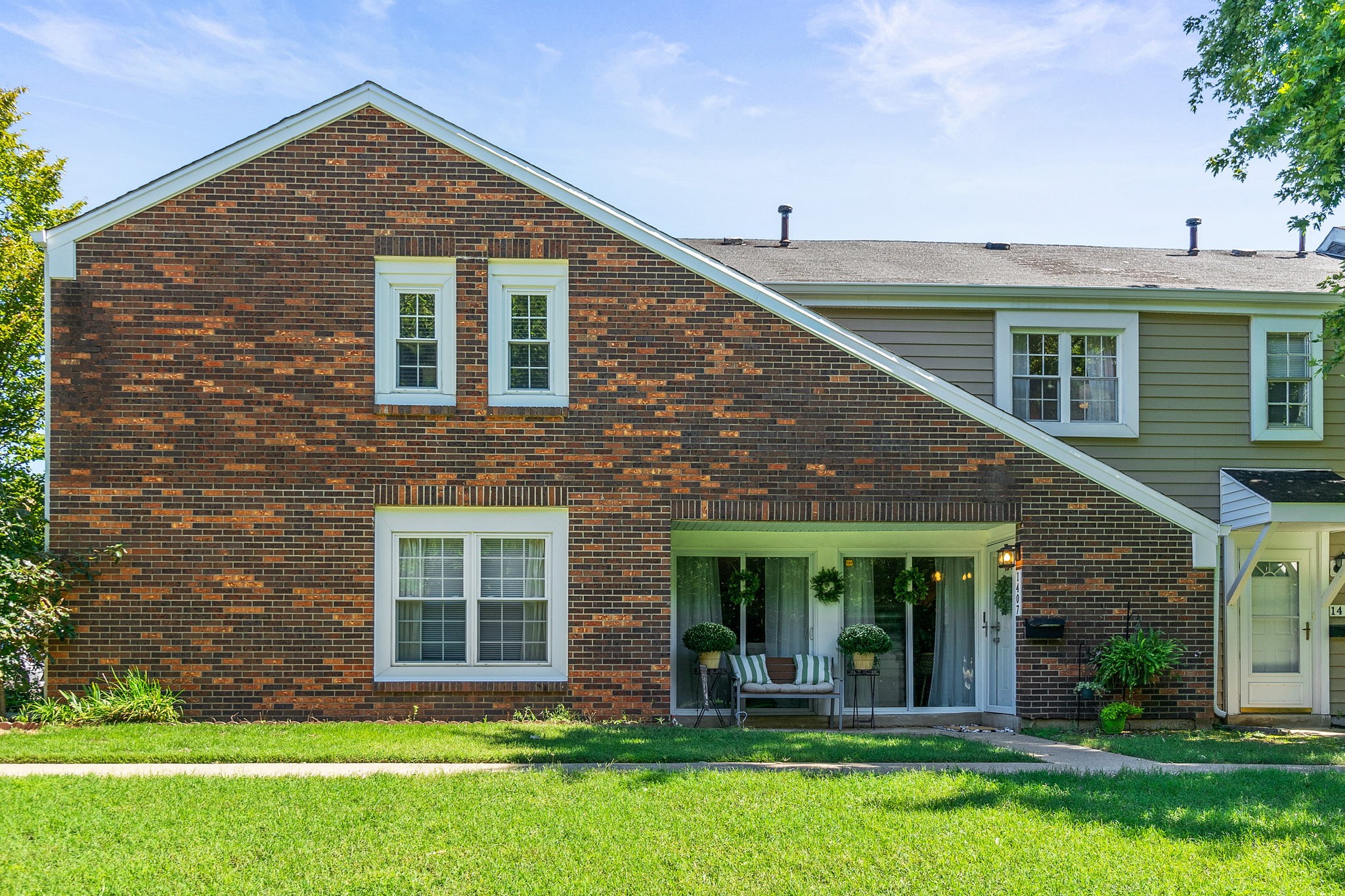 1407 Granville Rd