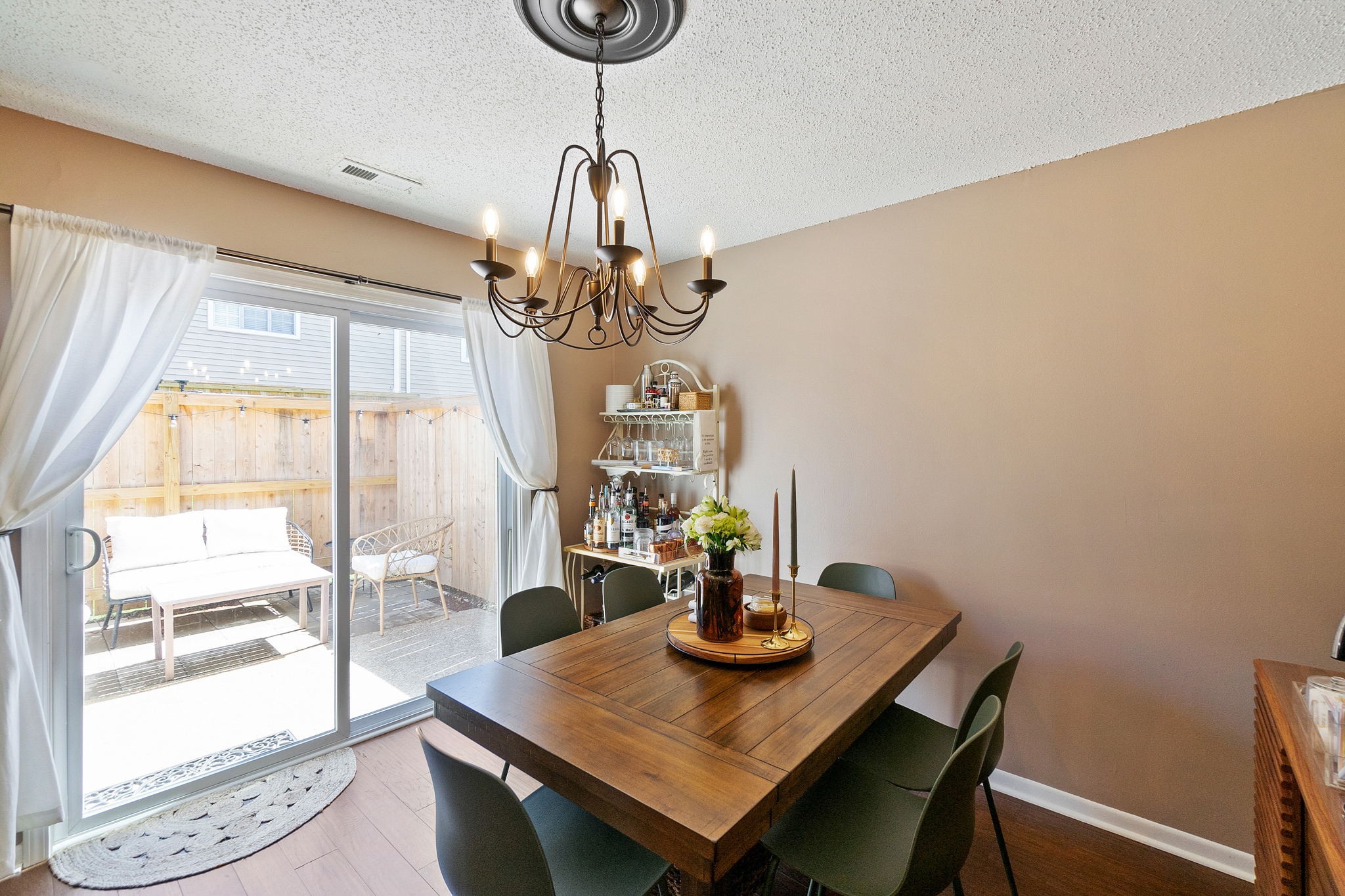 1407 Granville Rd