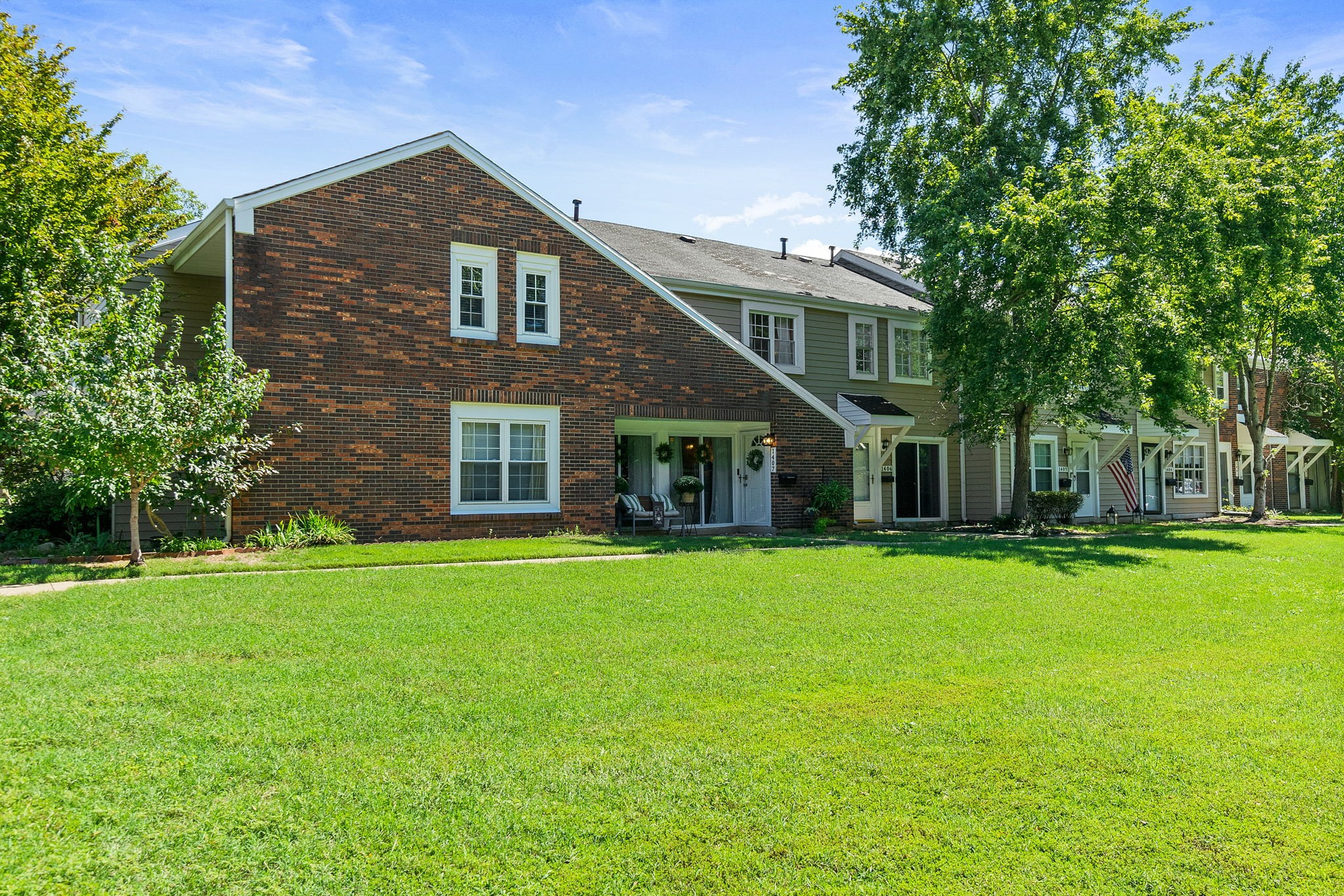 1407 Granville Rd