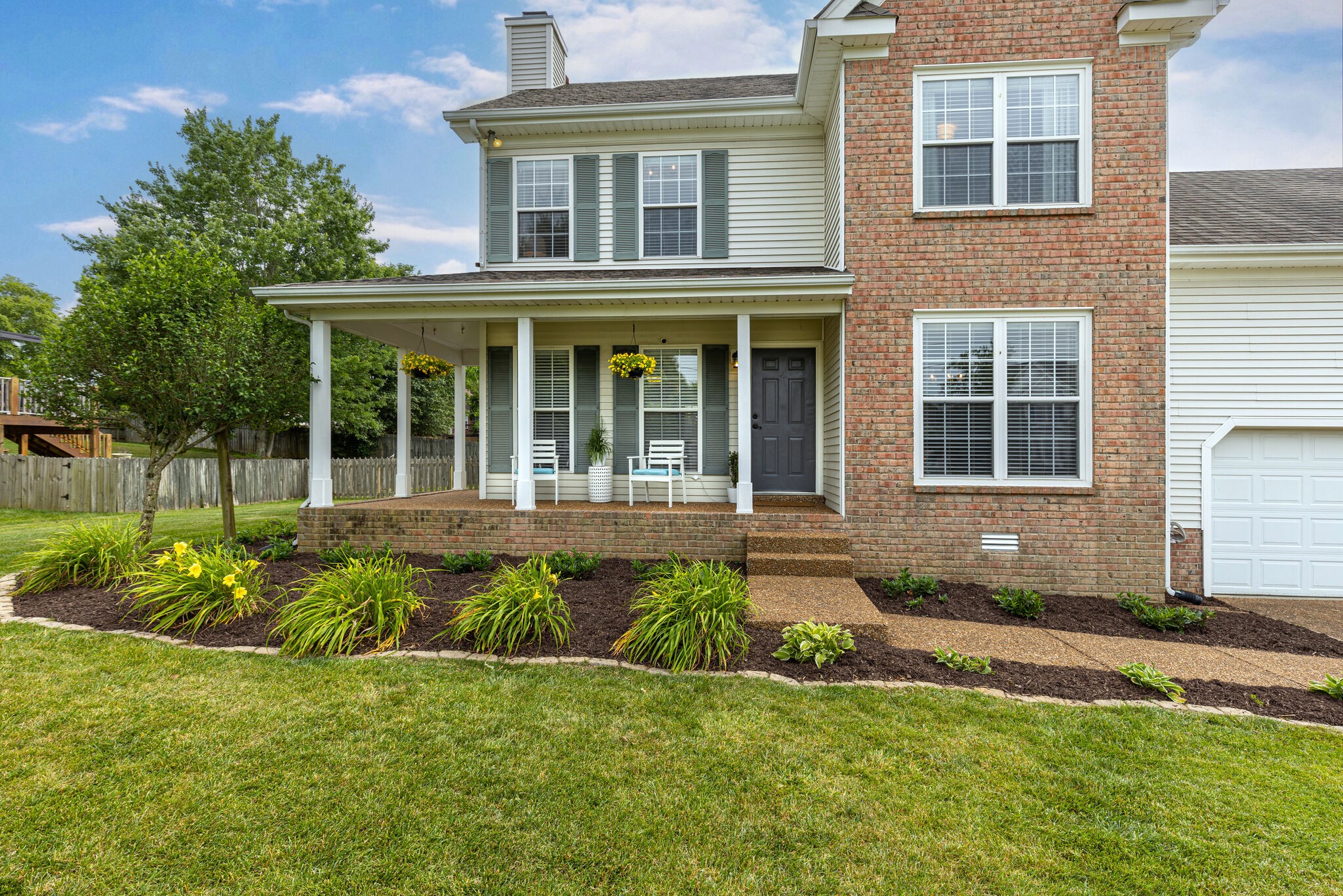 2609 Mercer Pl