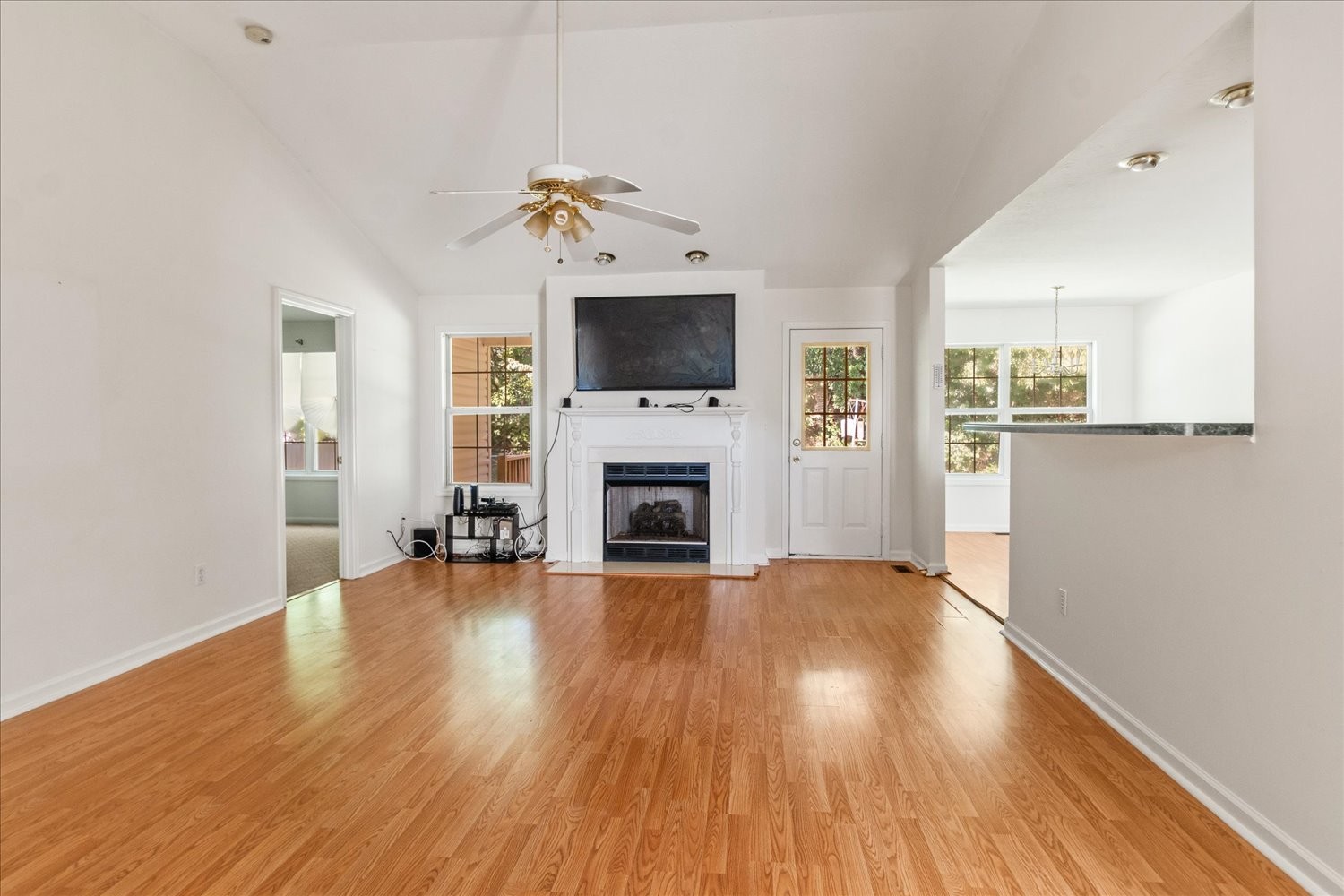 3105 Jeffrey Ct