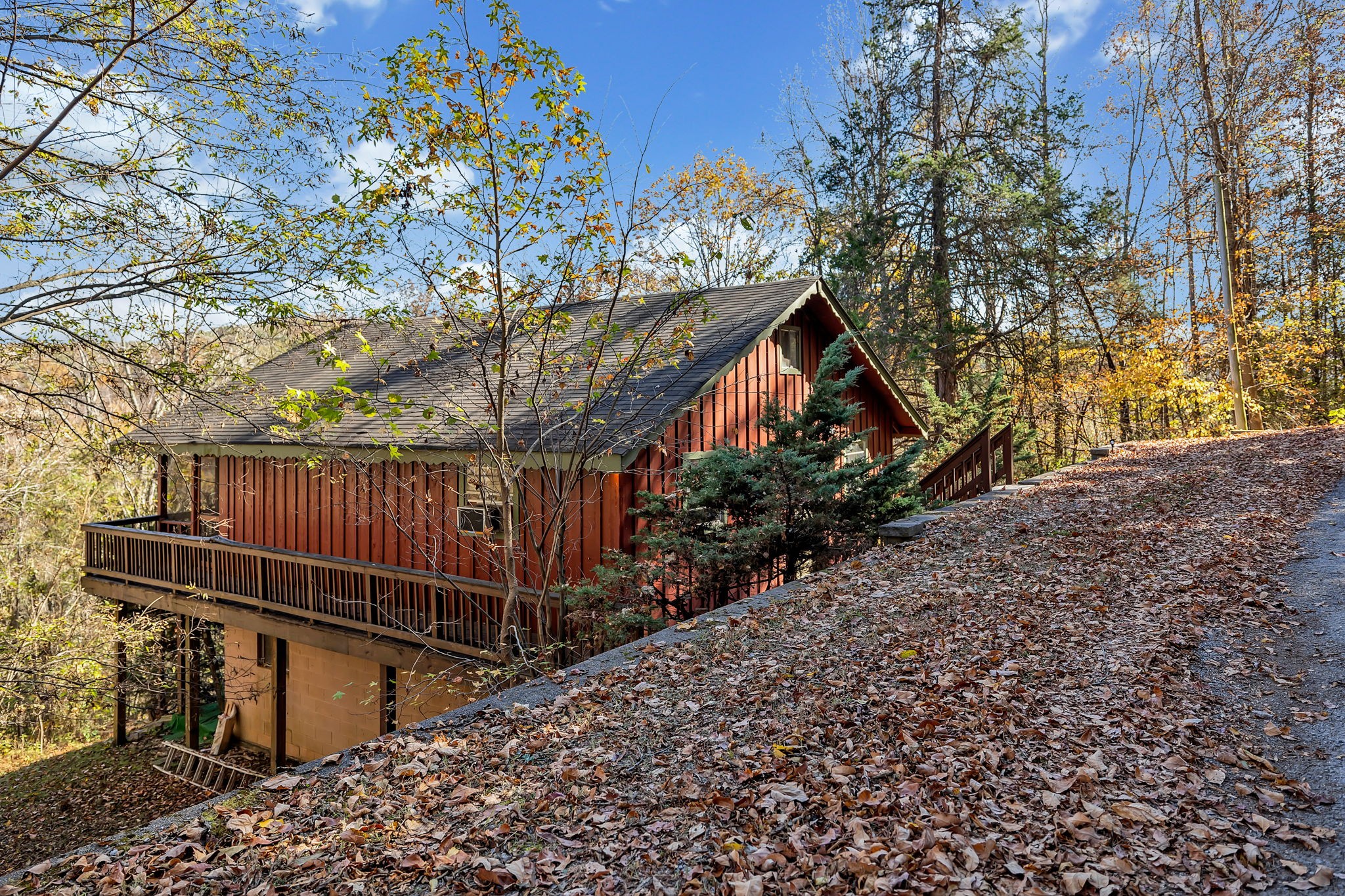 214 Mullican Dr