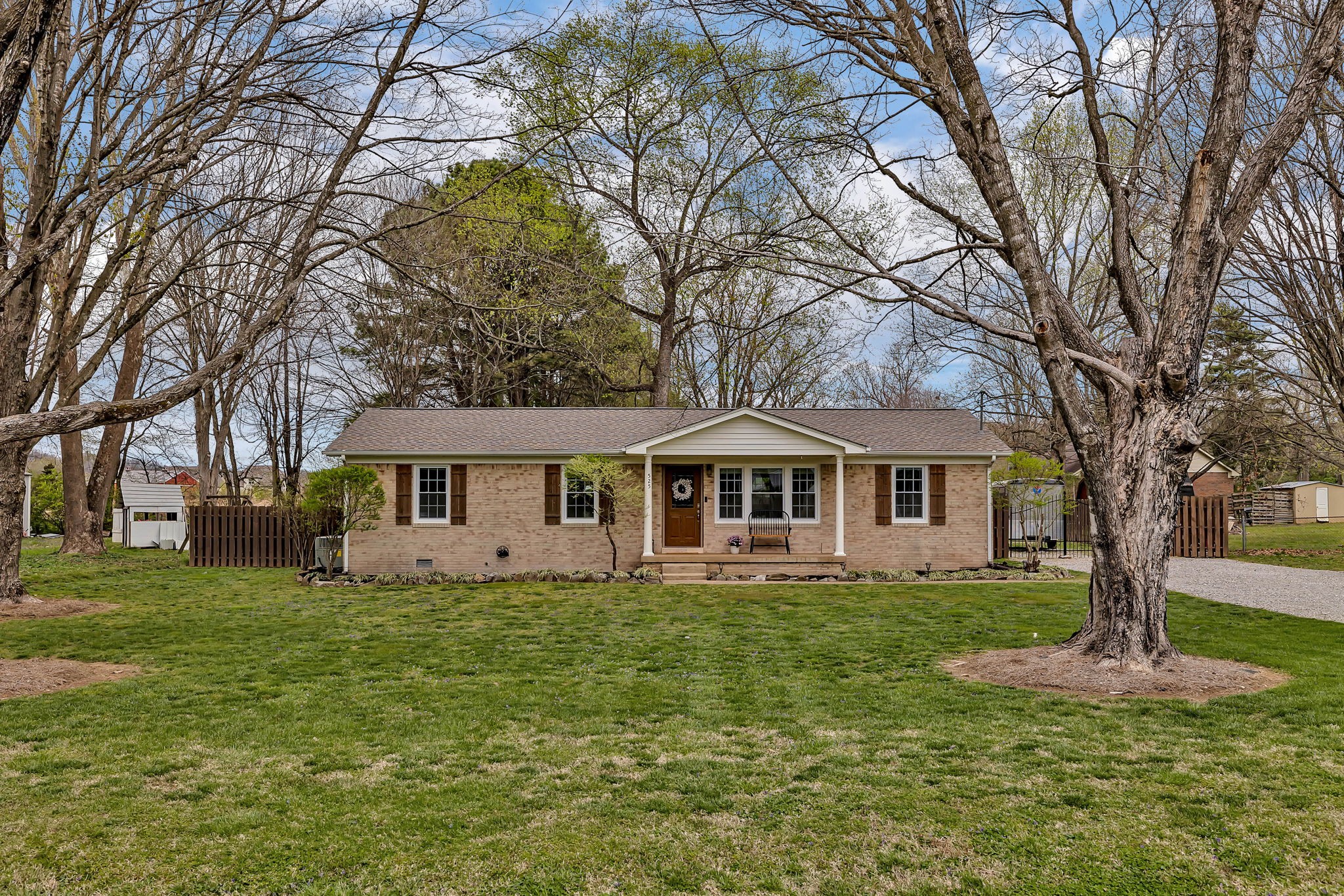 525 Chester Ave