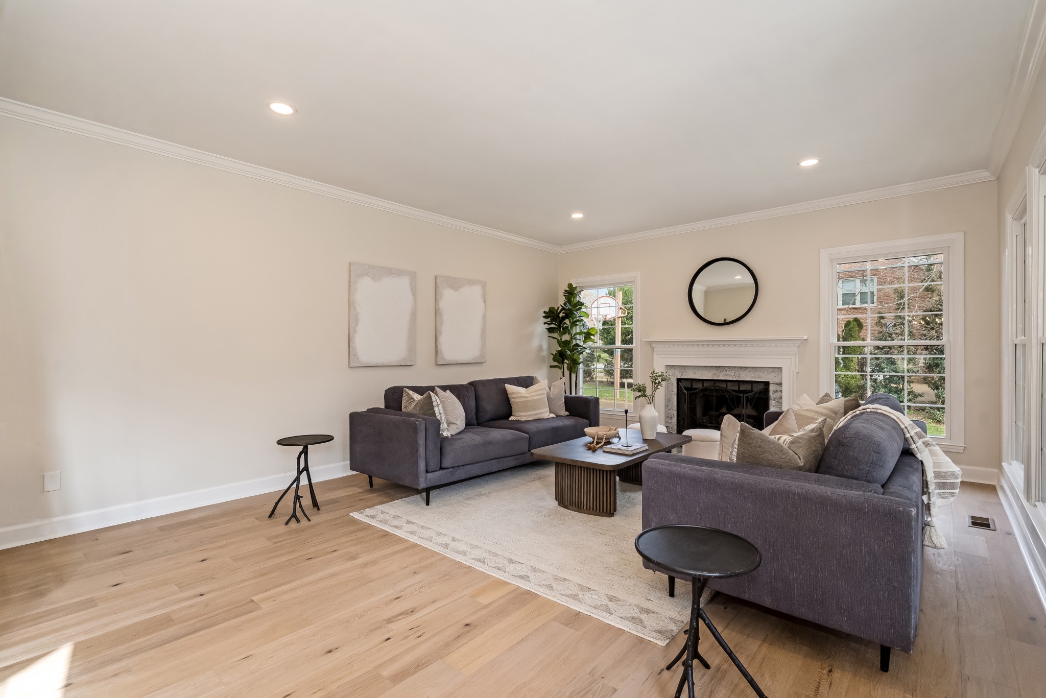9365 Ansley Ln