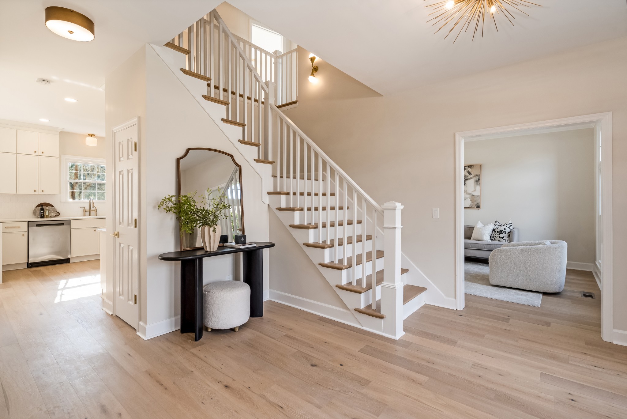 9365 Ansley Ln