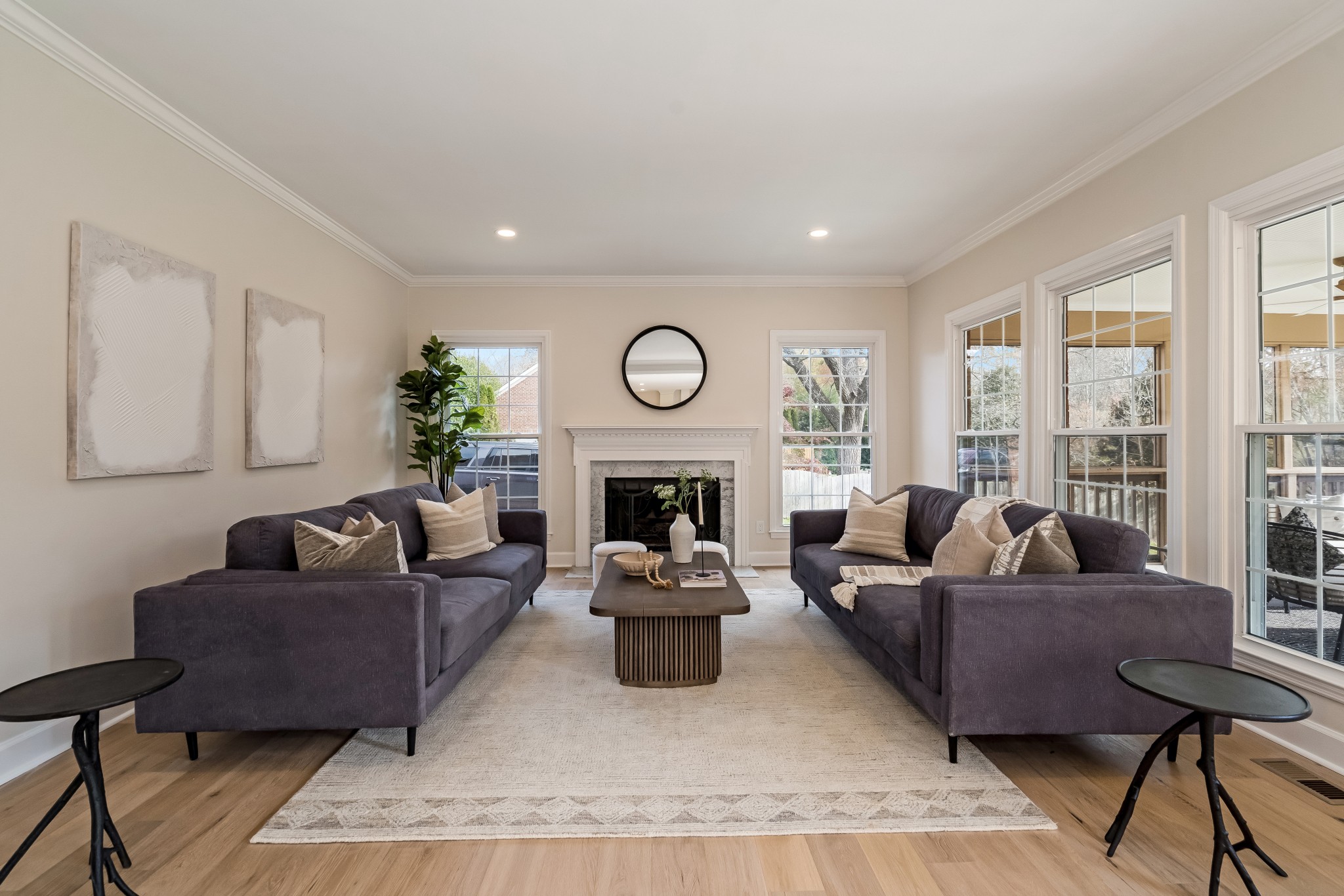 9365 Ansley Ln