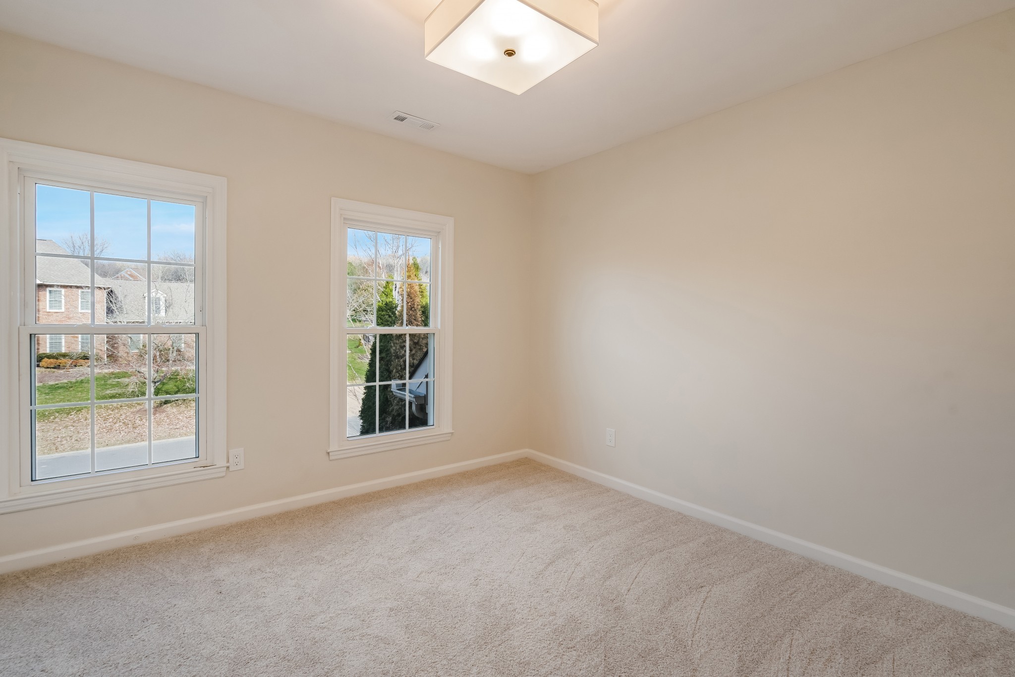 9365 Ansley Ln