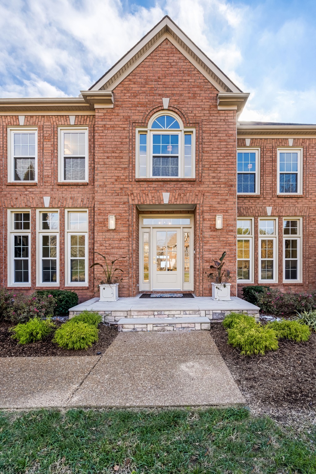 9365 Ansley Ln