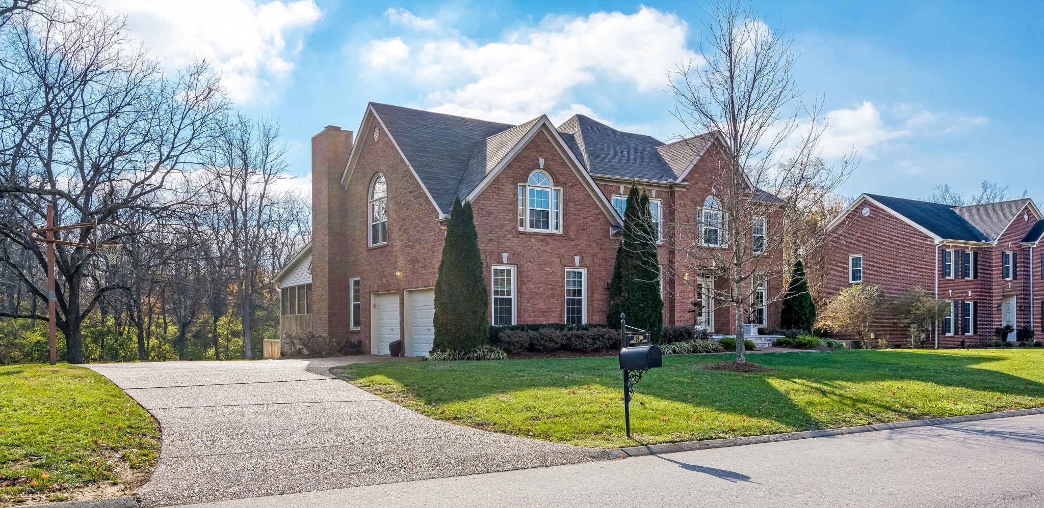 9365 Ansley Ln