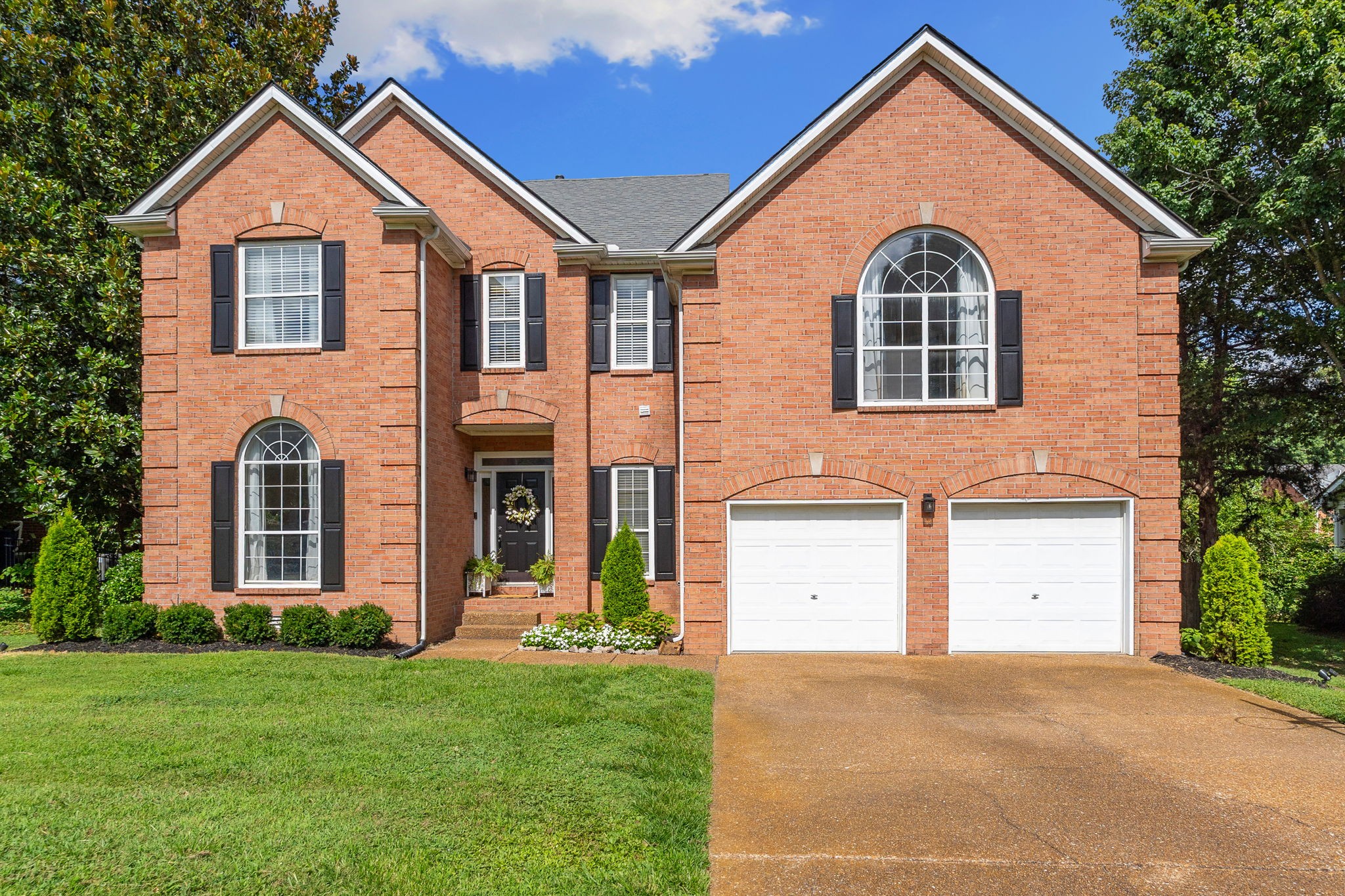 2023 Bratton Place Dr