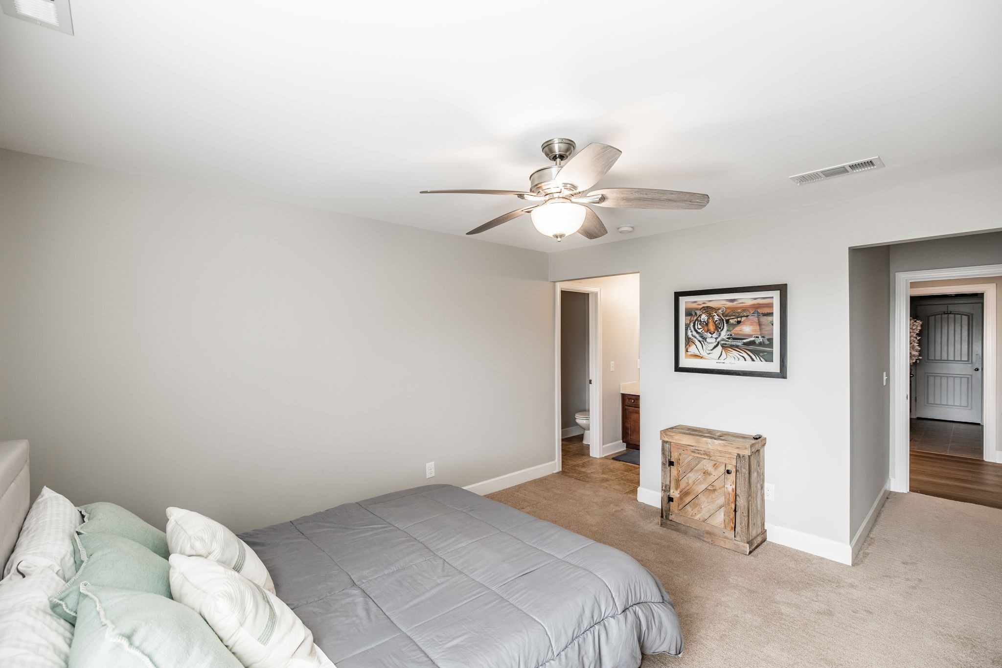 1068 Harvey Springs Dr