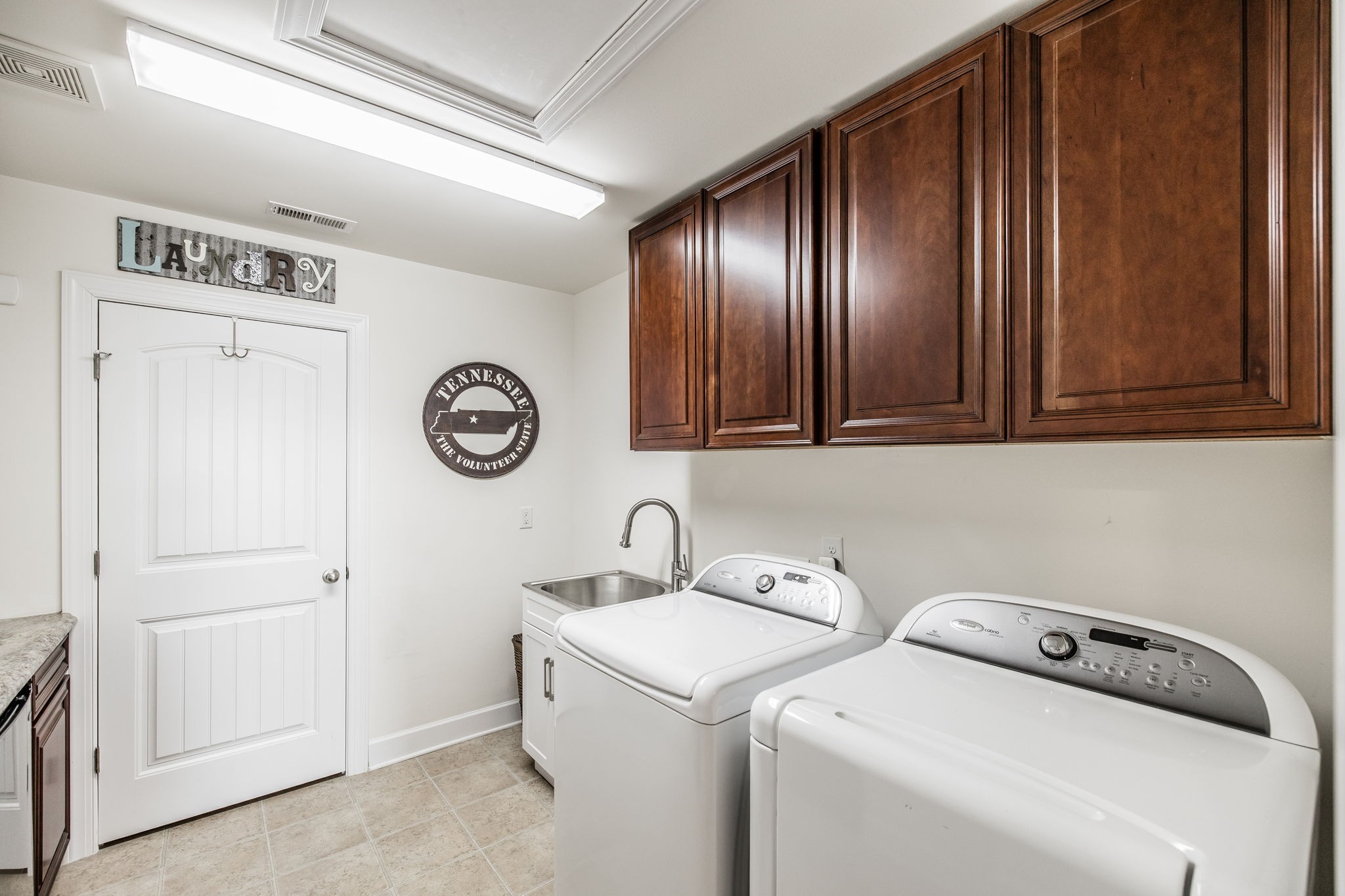 1068 Harvey Springs Dr