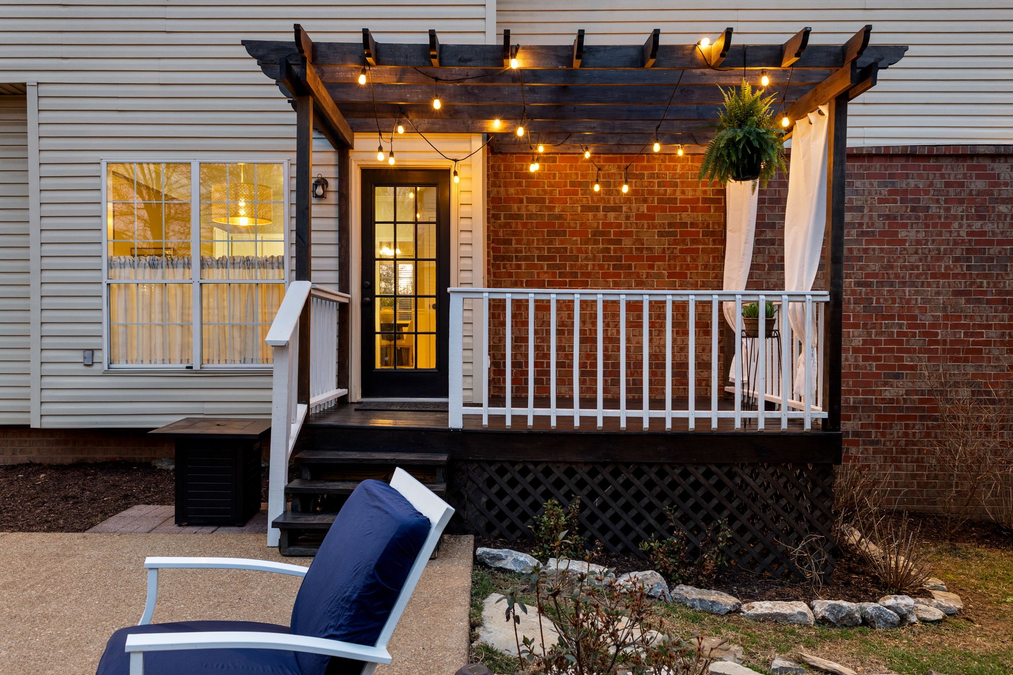 116 Golden Meadow Ln