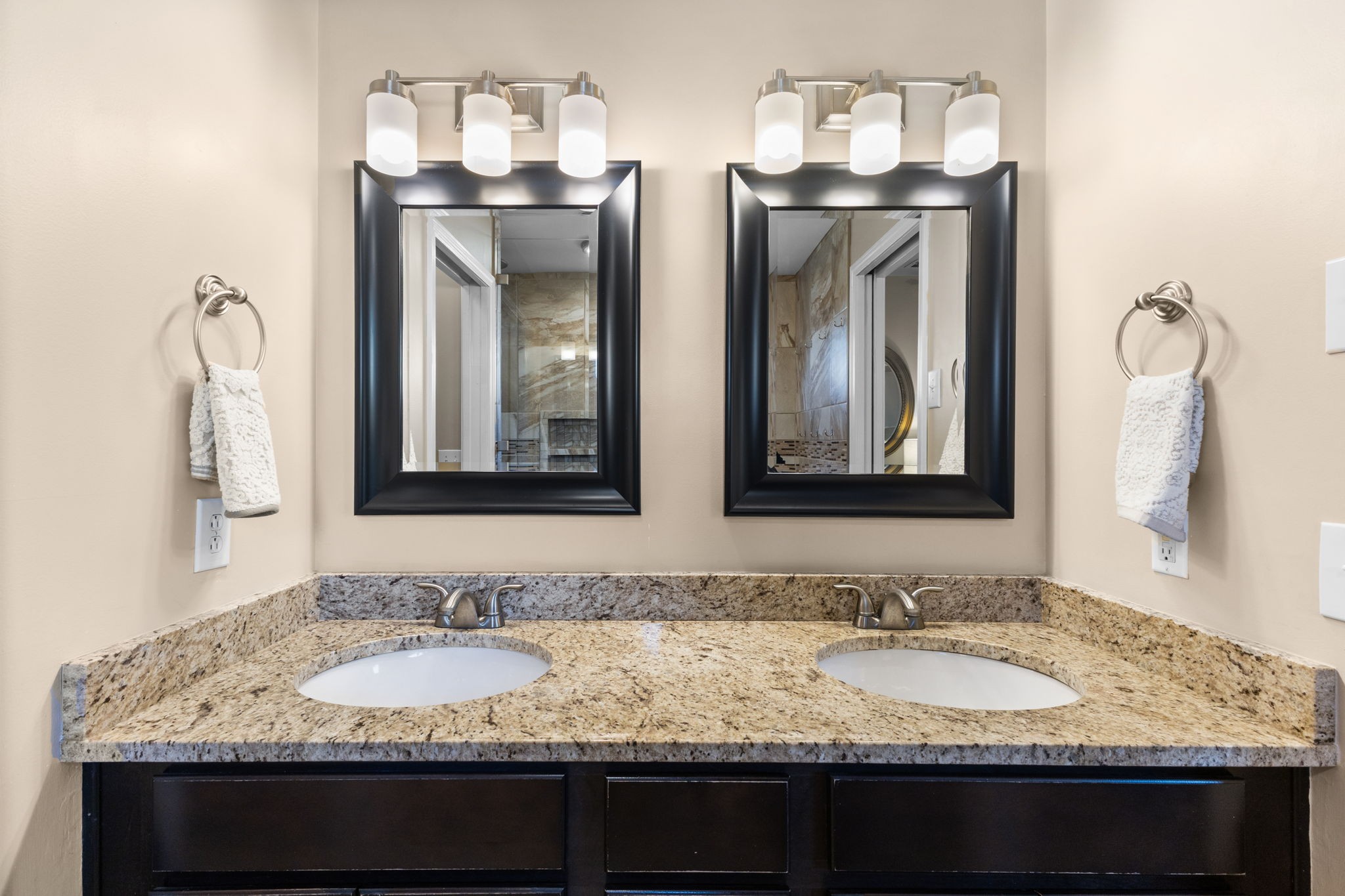 116 Golden Meadow Ln