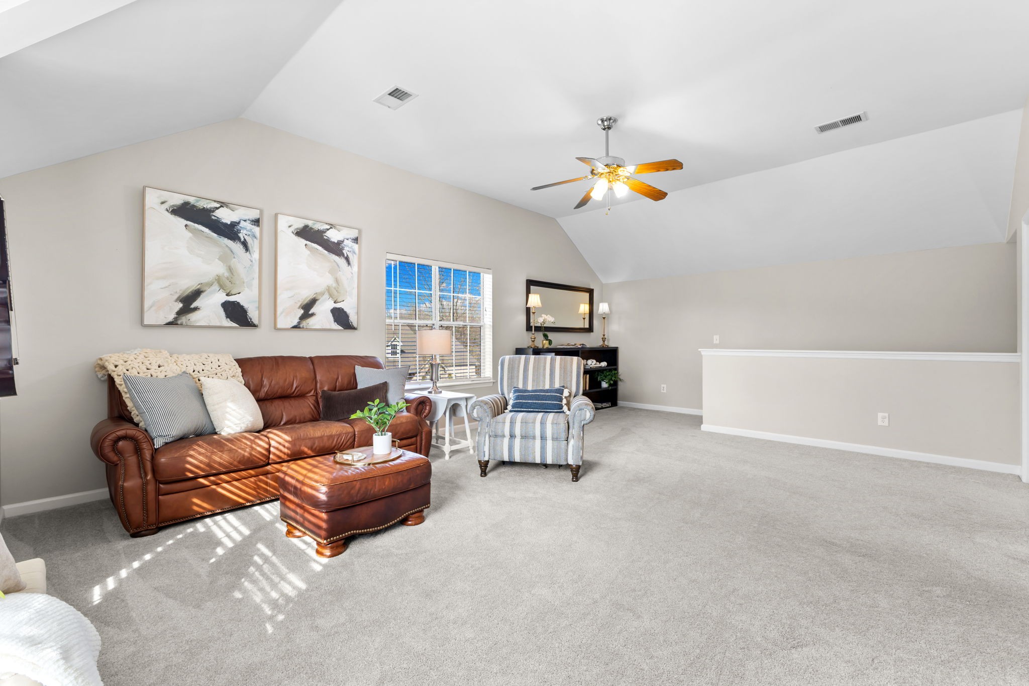 116 Golden Meadow Ln