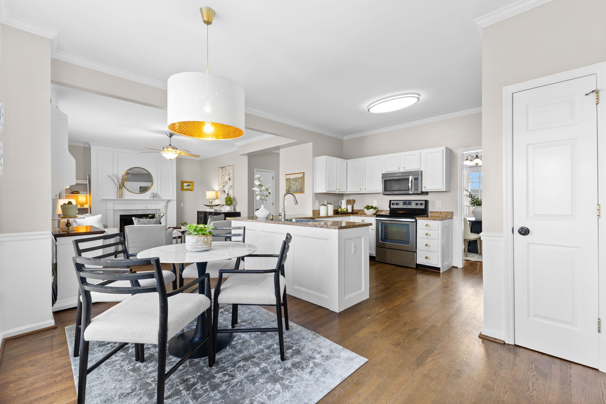 116 Golden Meadow Ln