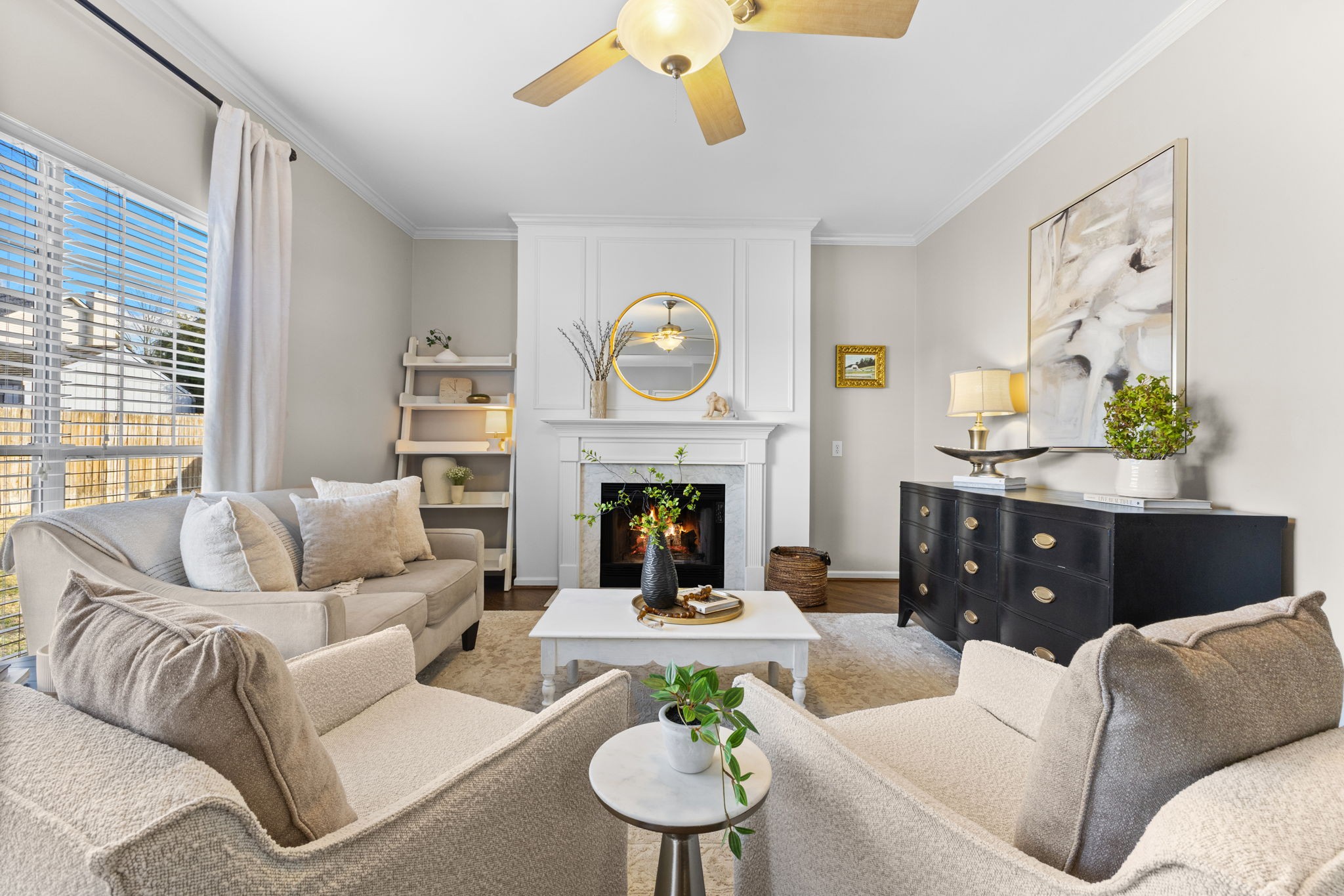 116 Golden Meadow Ln