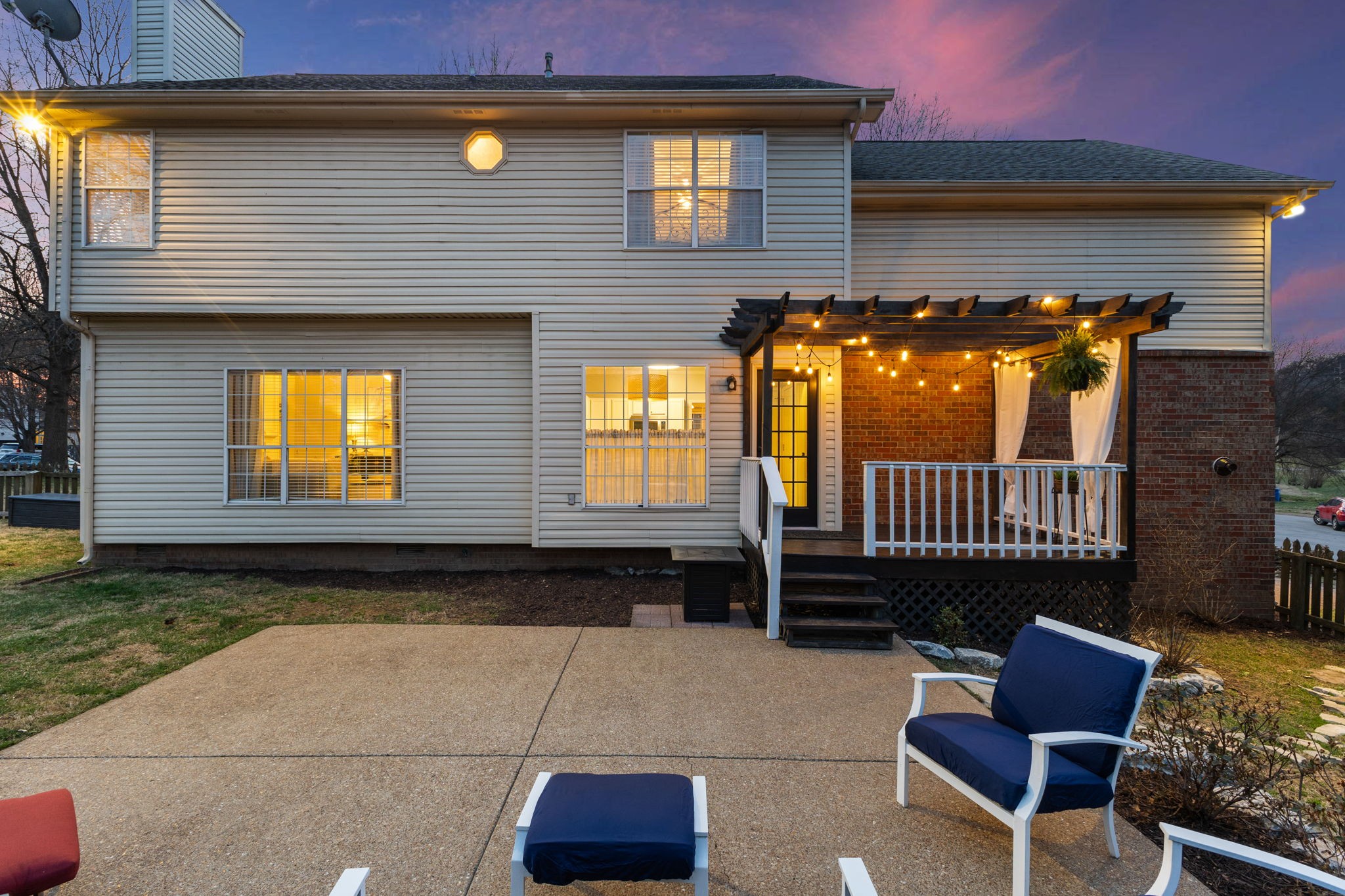 116 Golden Meadow Ln