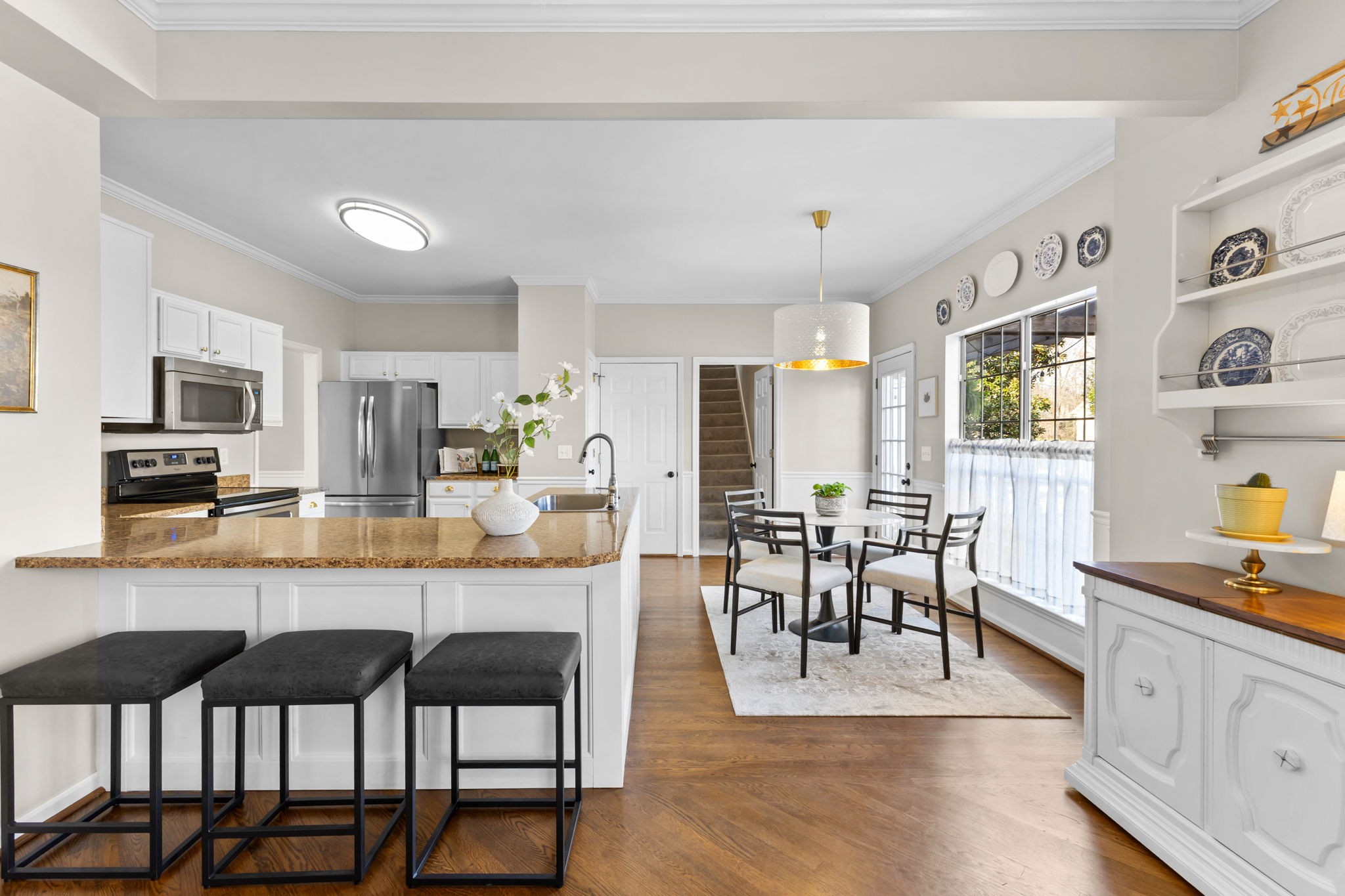 116 Golden Meadow Ln