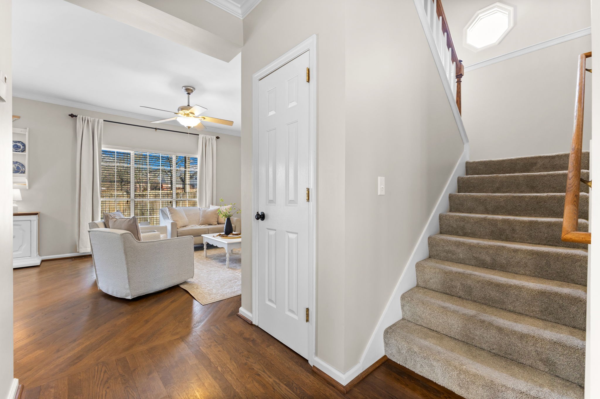 116 Golden Meadow Ln