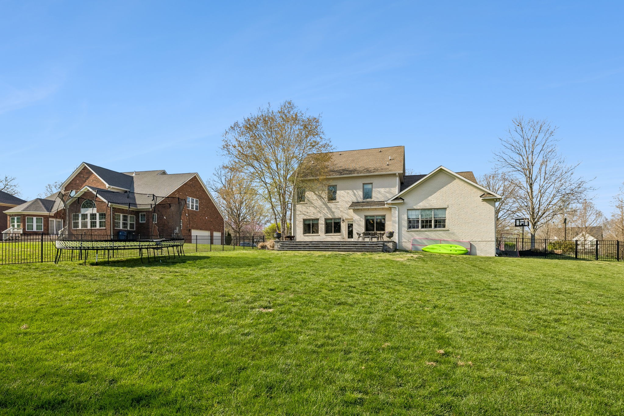 122 Stream Valley Blvd