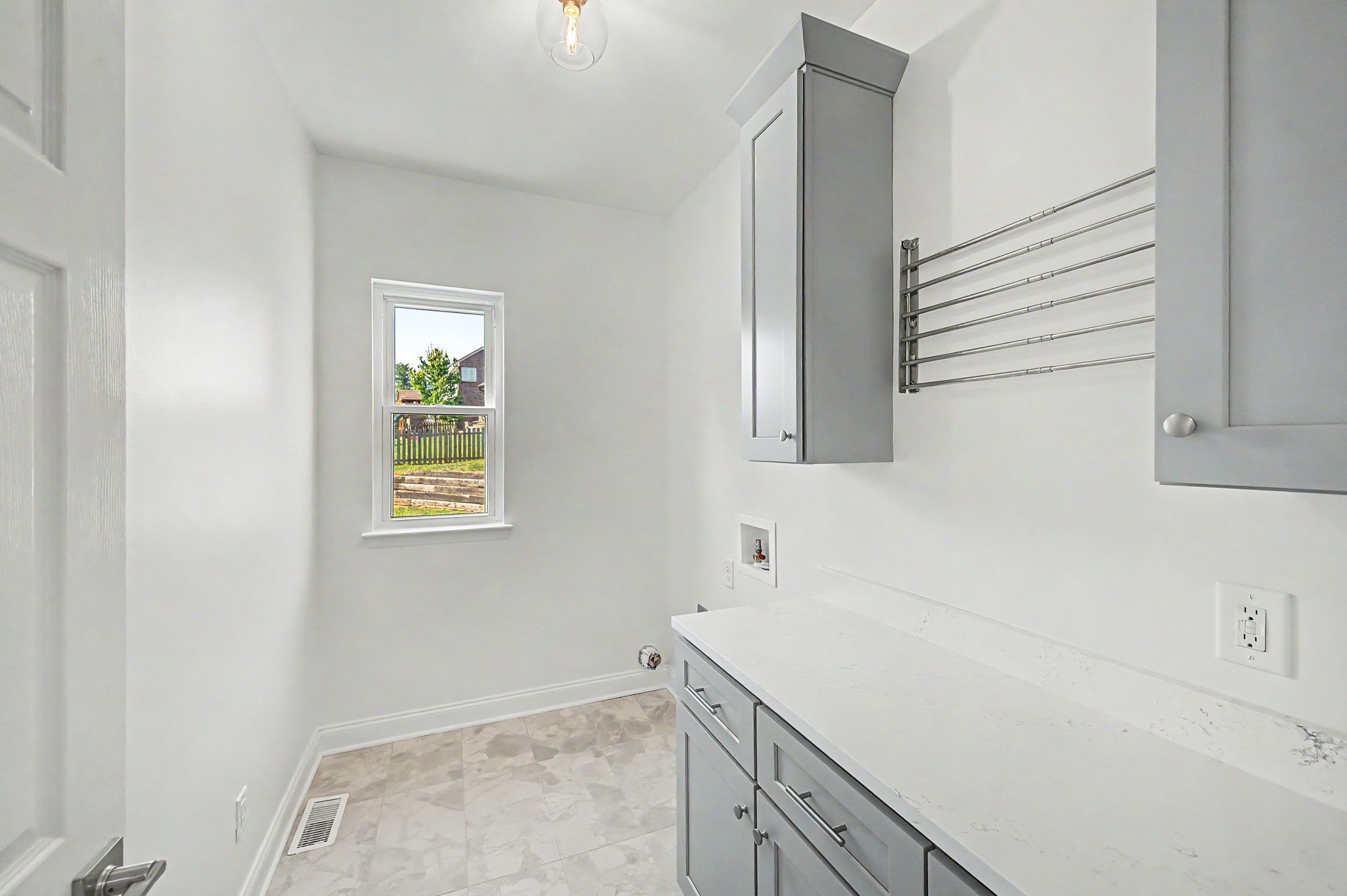 213 Lighthouse Terrace