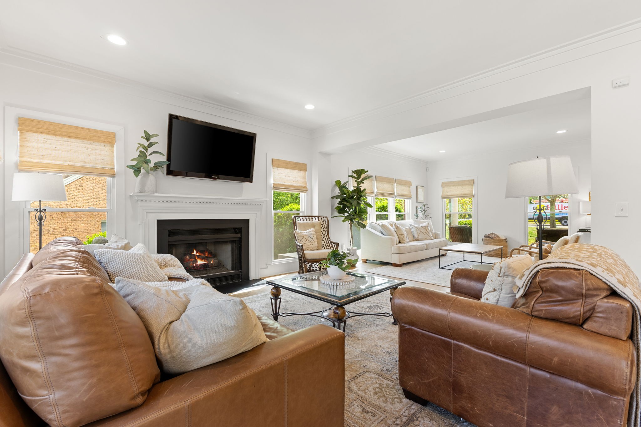 5920 Fireside Dr