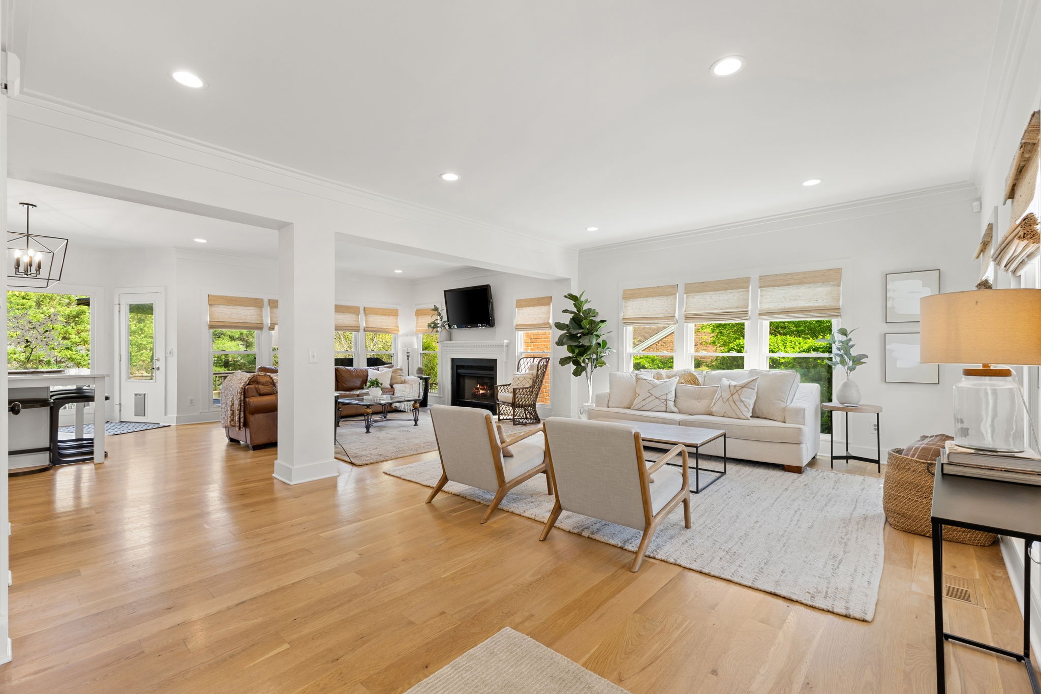 5920 Fireside Dr