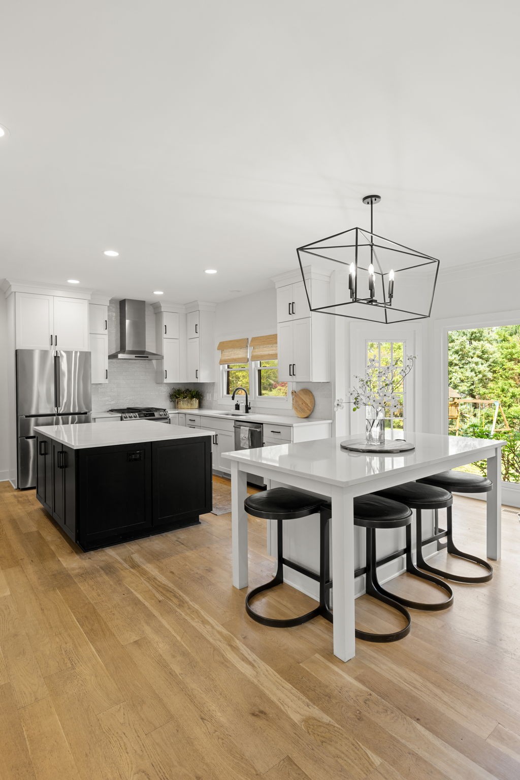 5920 Fireside Dr