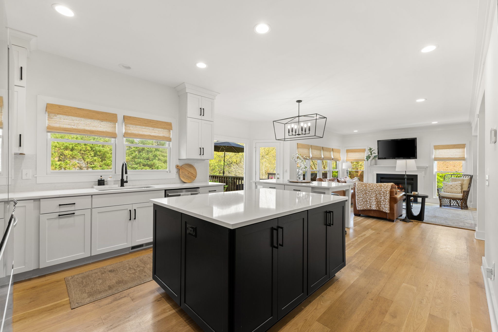 5920 Fireside Dr